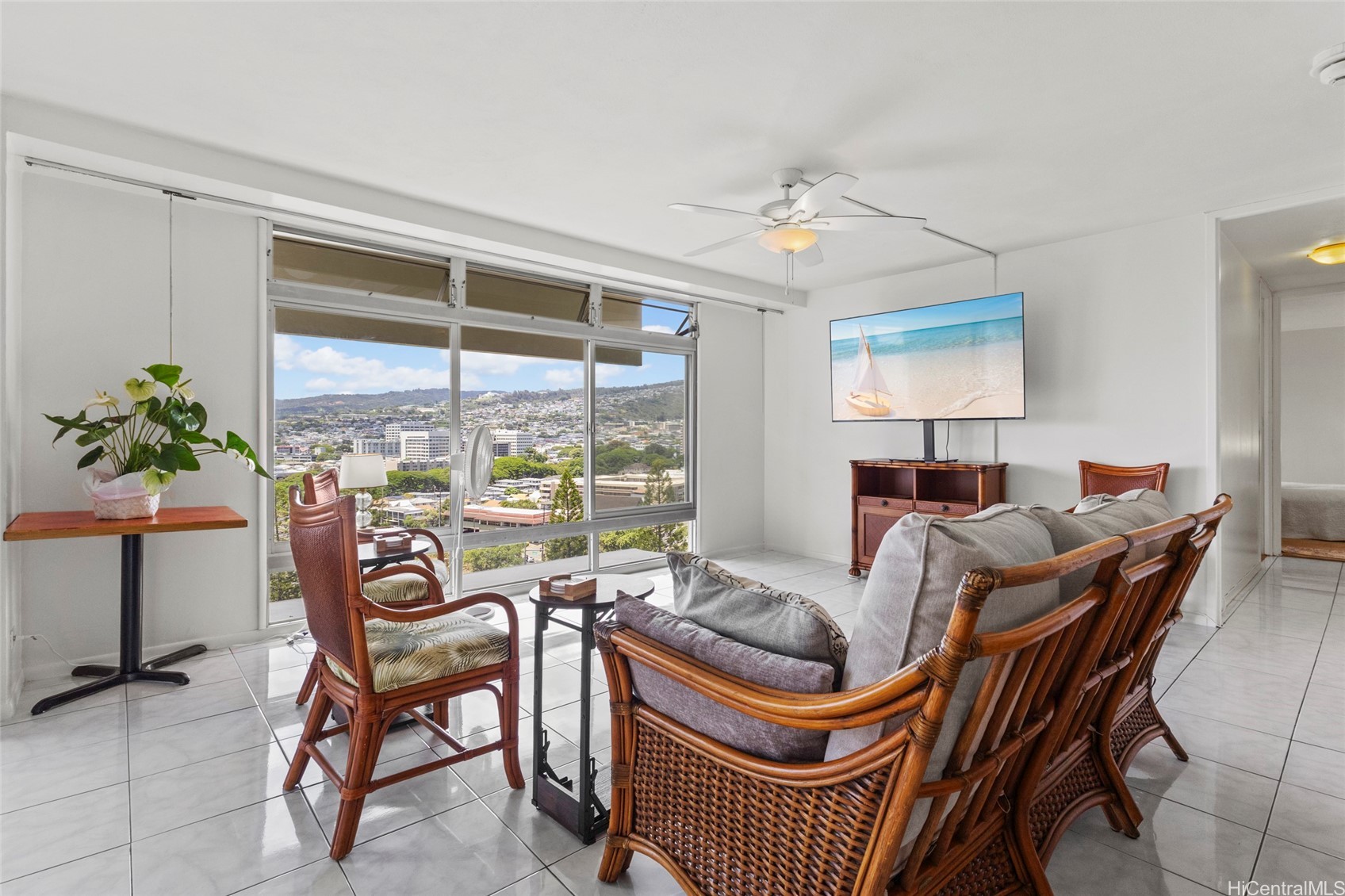 1519 Nuuanu Avenue 1440 Property Photo 1