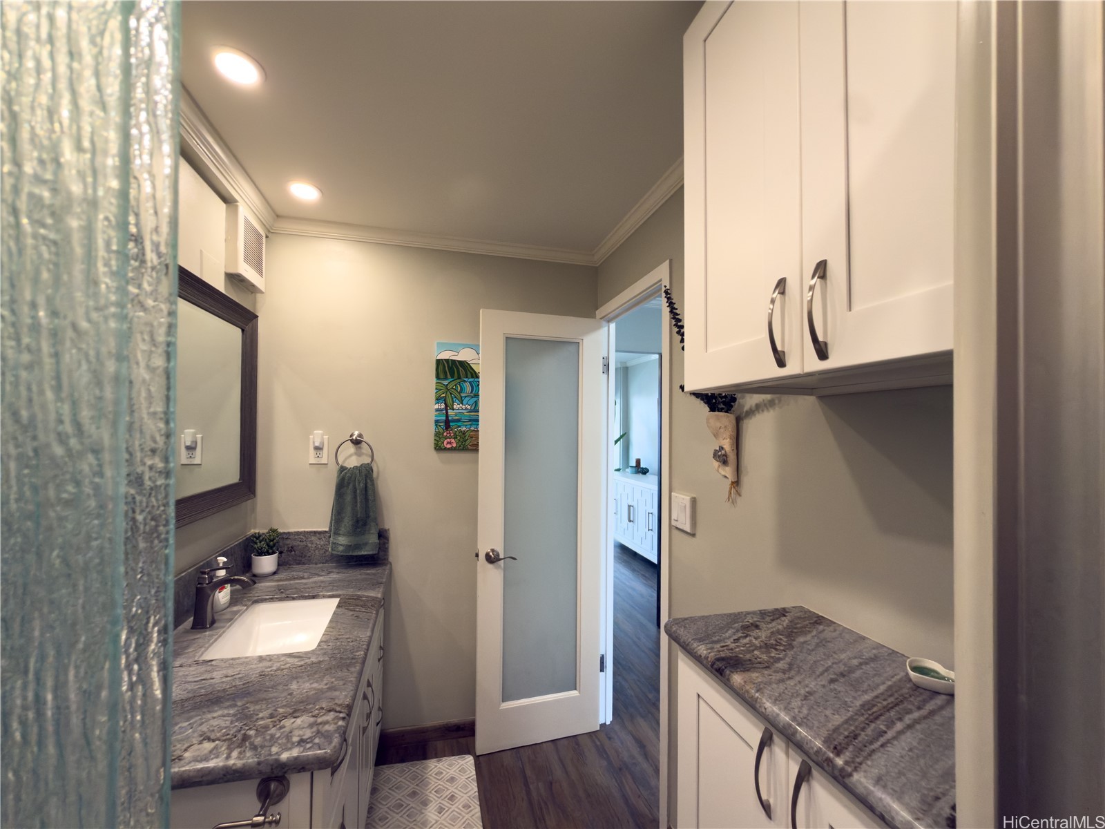425 Ena Road 1108a Property Photo 6