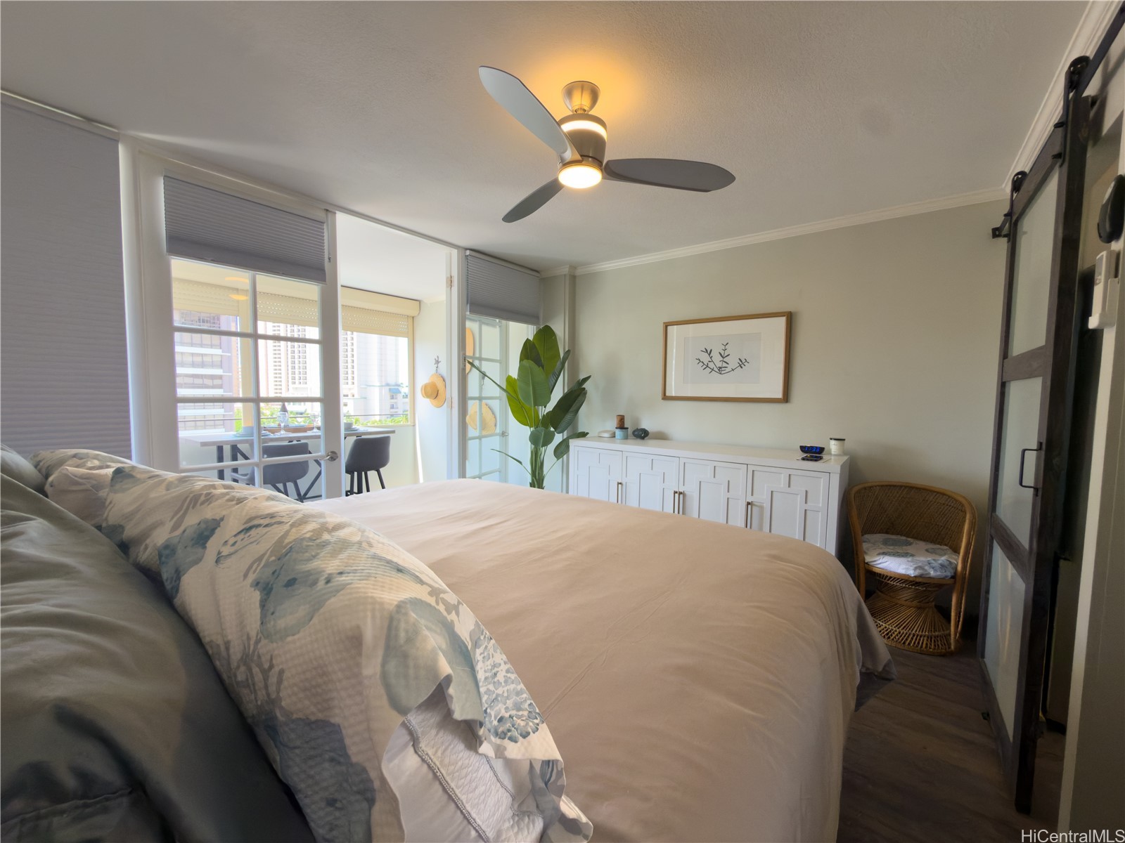 425 Ena Road 1108a Property Photo 9