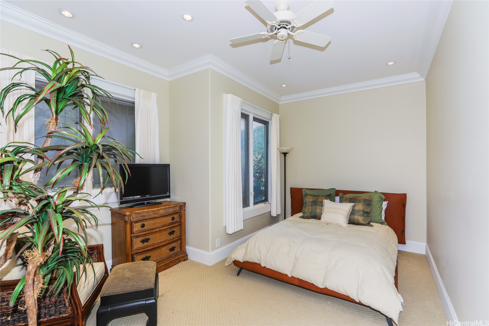 559 Ahina Street Property Photo 15