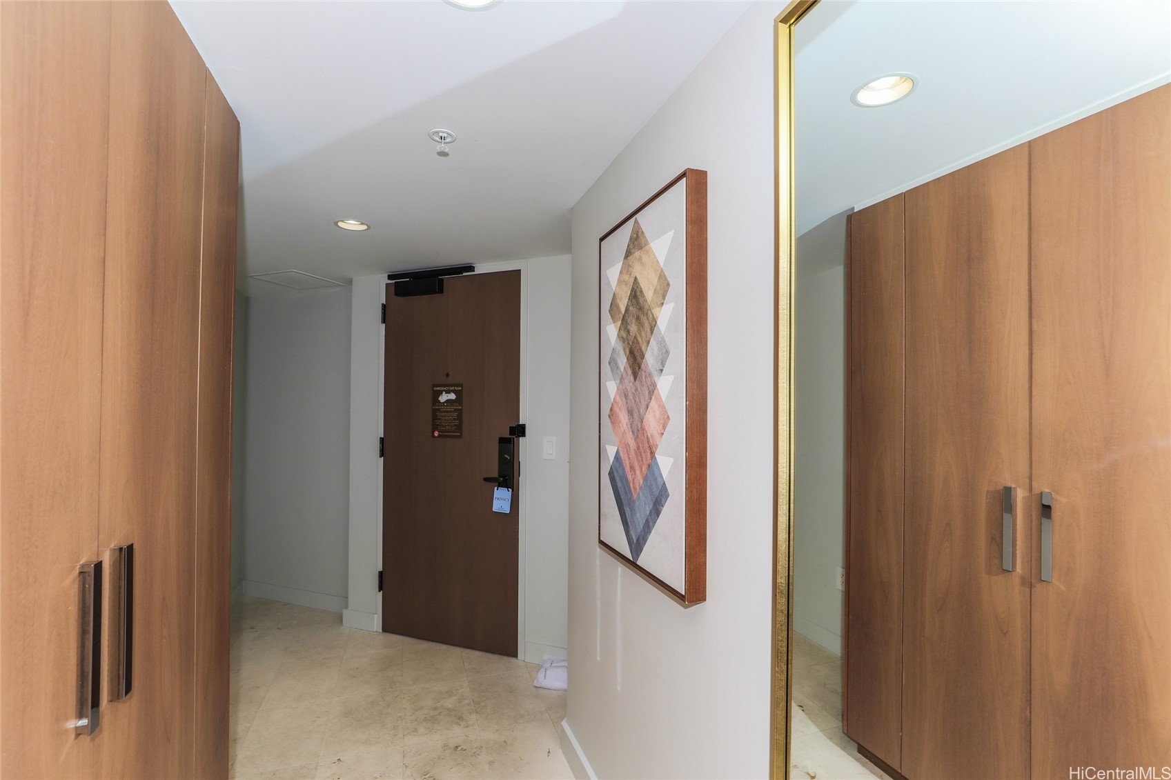 2139 Kuhio Avenue 1108 Property Photo 5