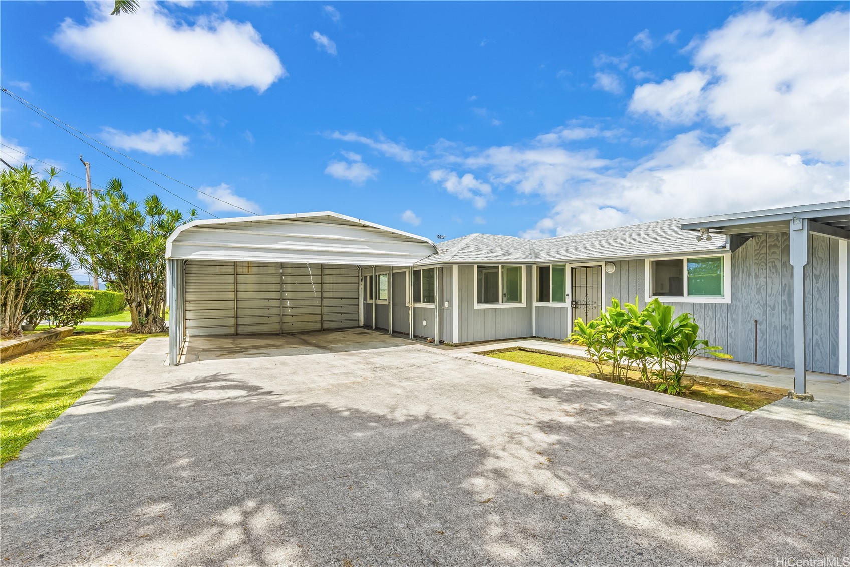 45-446 Kaneohe Bay Drive Property Photo 2