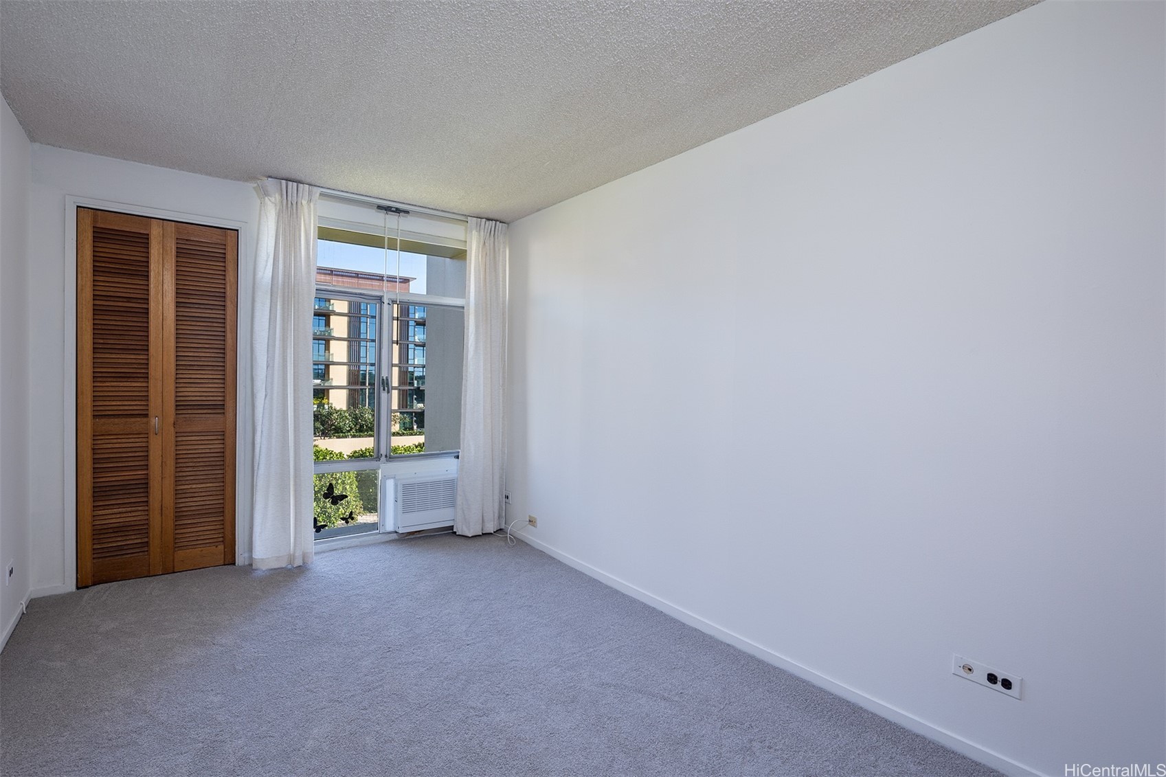 1350 Ala Moana Boulevard 704 Property Photo 8