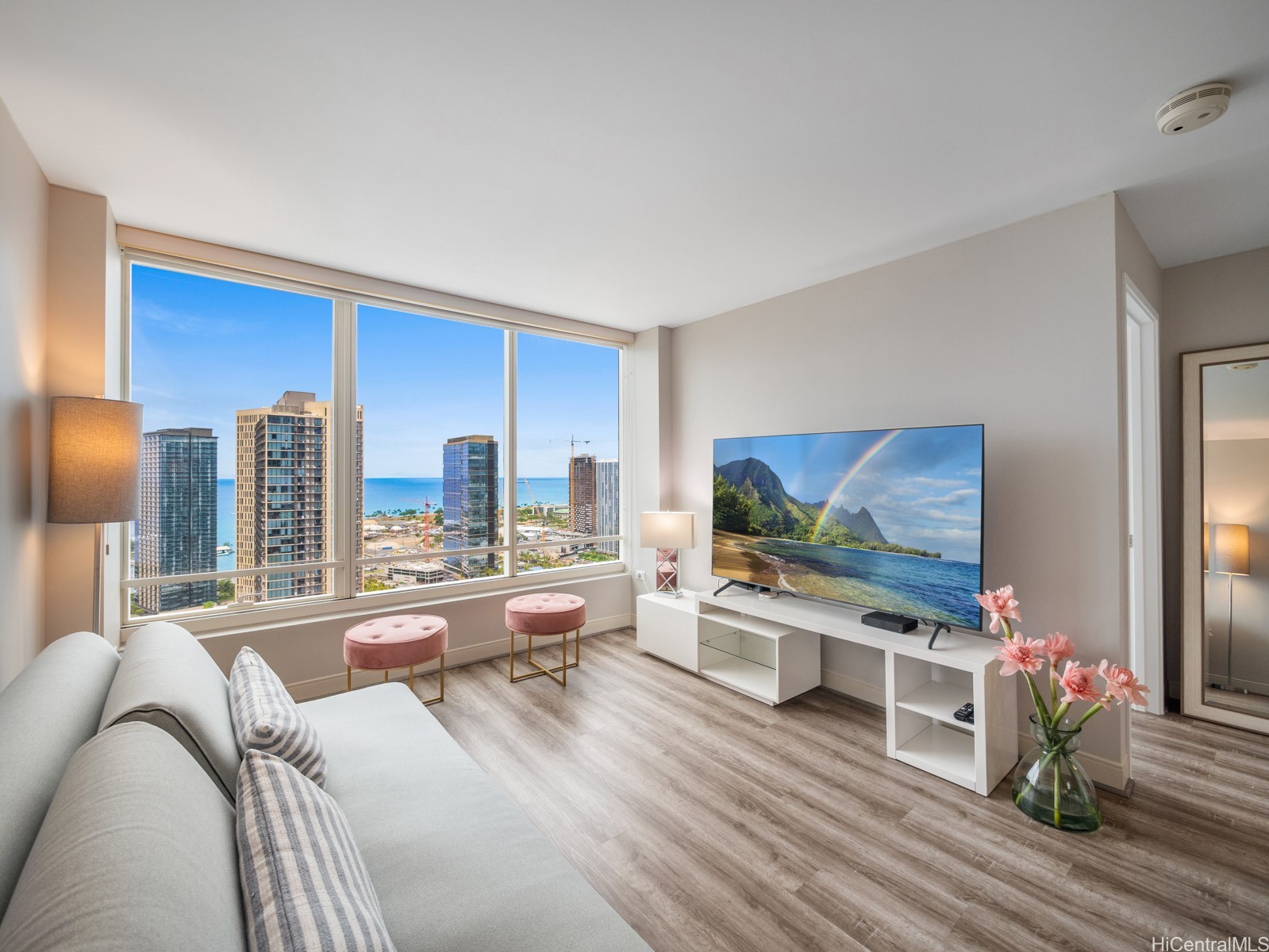 1009 Kapiolani Boulevard 4008 Property Photo 4