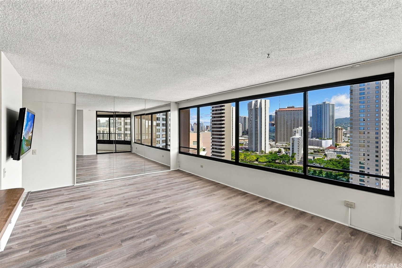 1778 Ala Moana Boulevard 2206 Property Photo 4