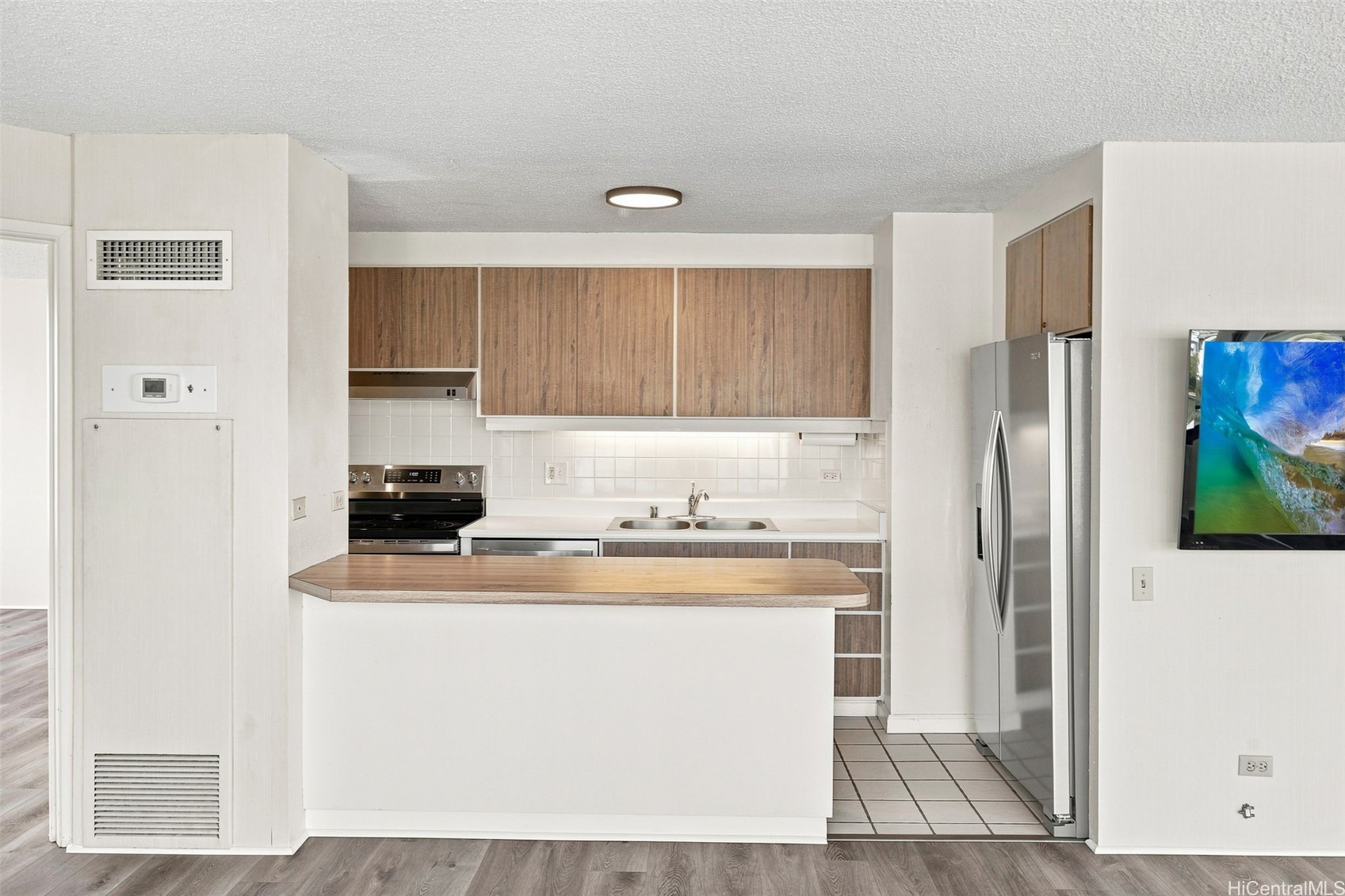 1778 Ala Moana Boulevard 2206 Property Photo 7