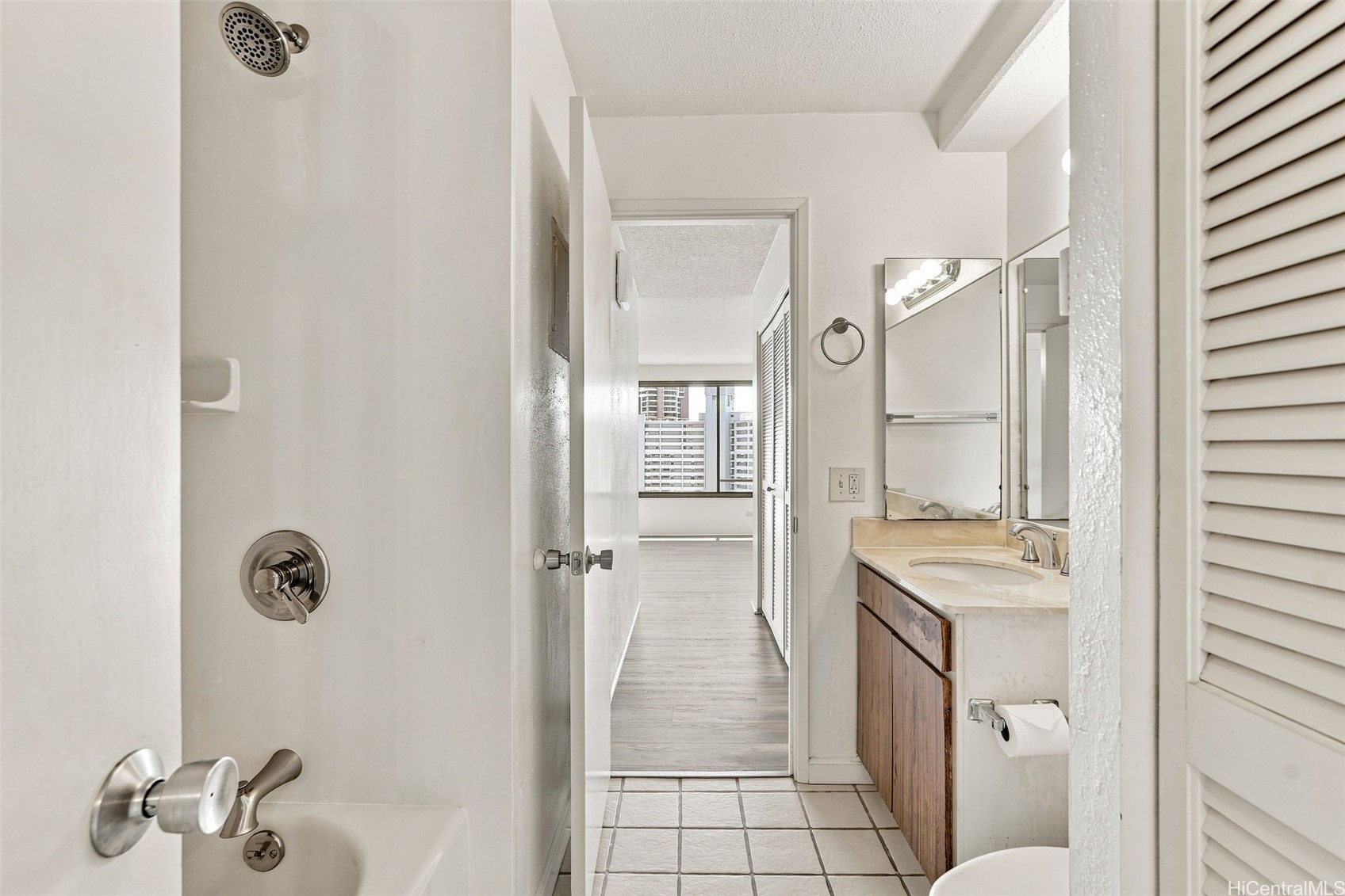 1778 Ala Moana Boulevard 2206 Property Photo 15