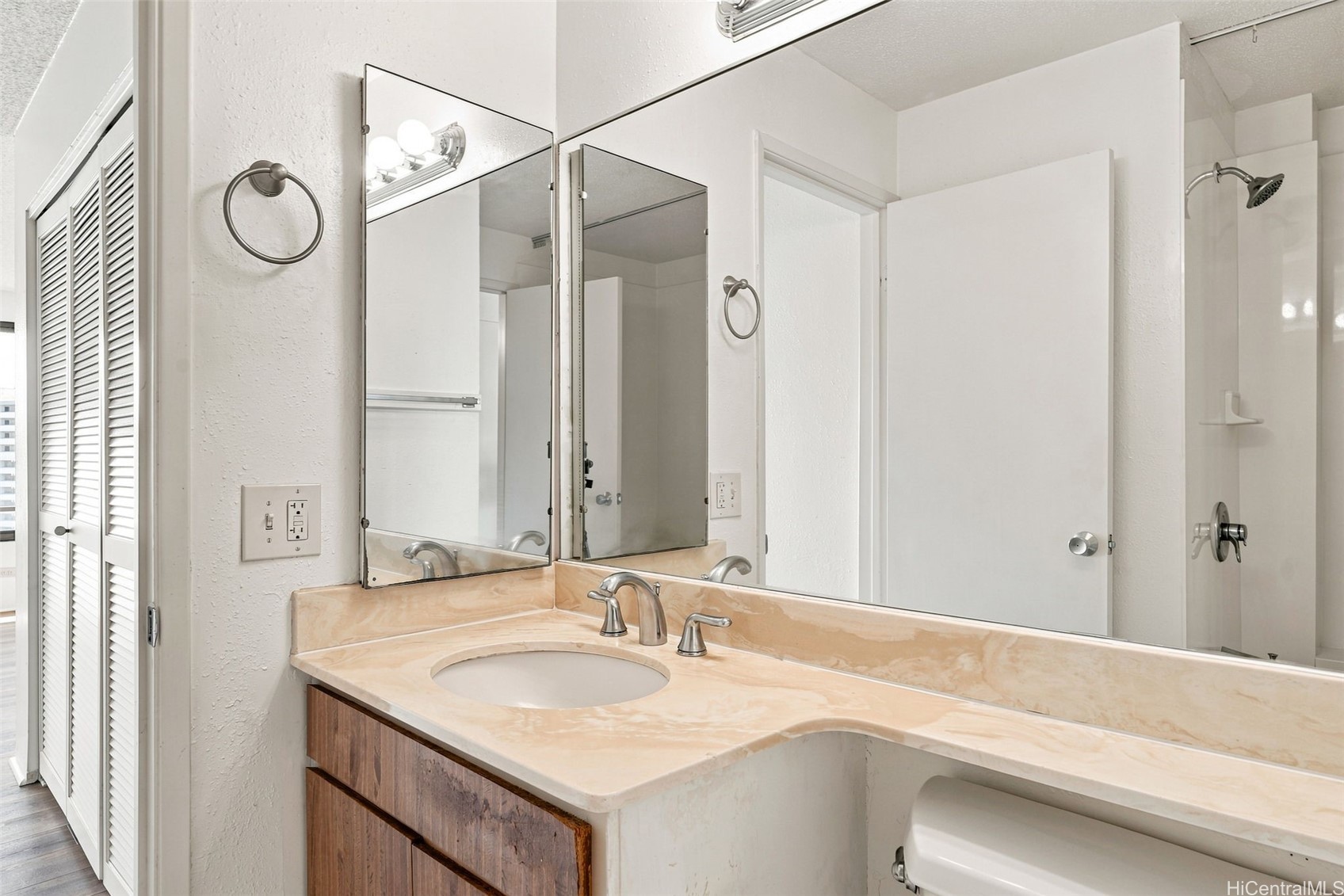 1778 Ala Moana Boulevard 2206 Property Photo 16