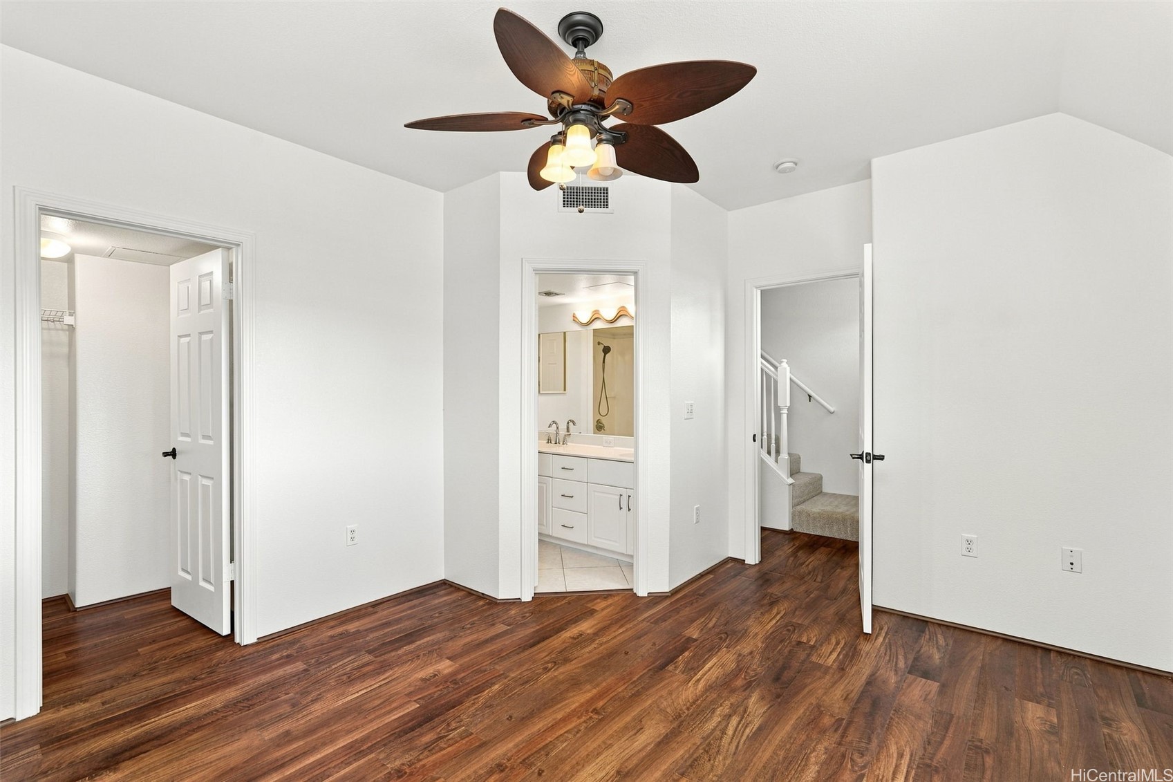 7018 Hawaii Kai Drive 6-8 Property Photo 18