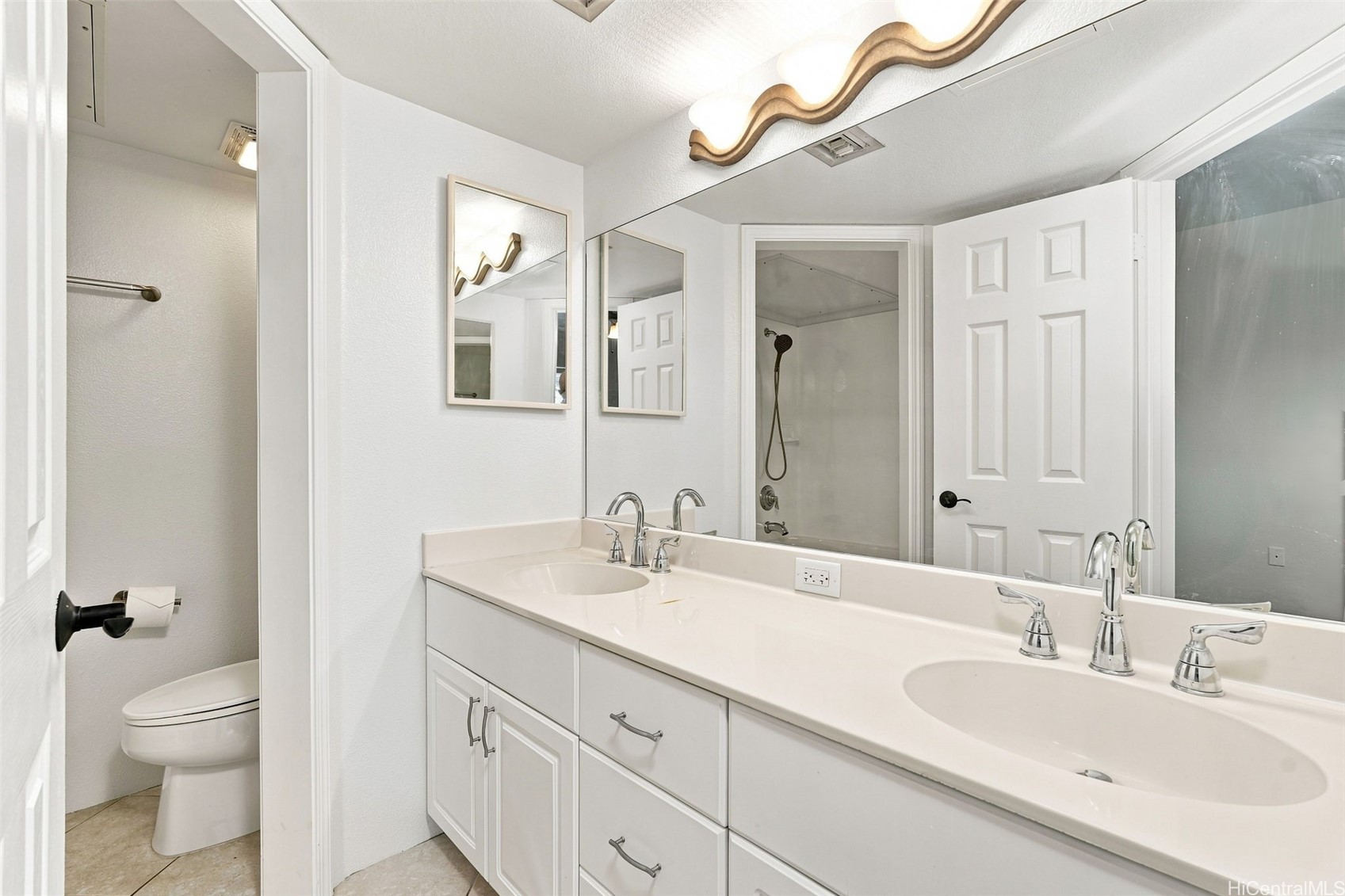 7018 Hawaii Kai Drive 6-8 Property Photo 19
