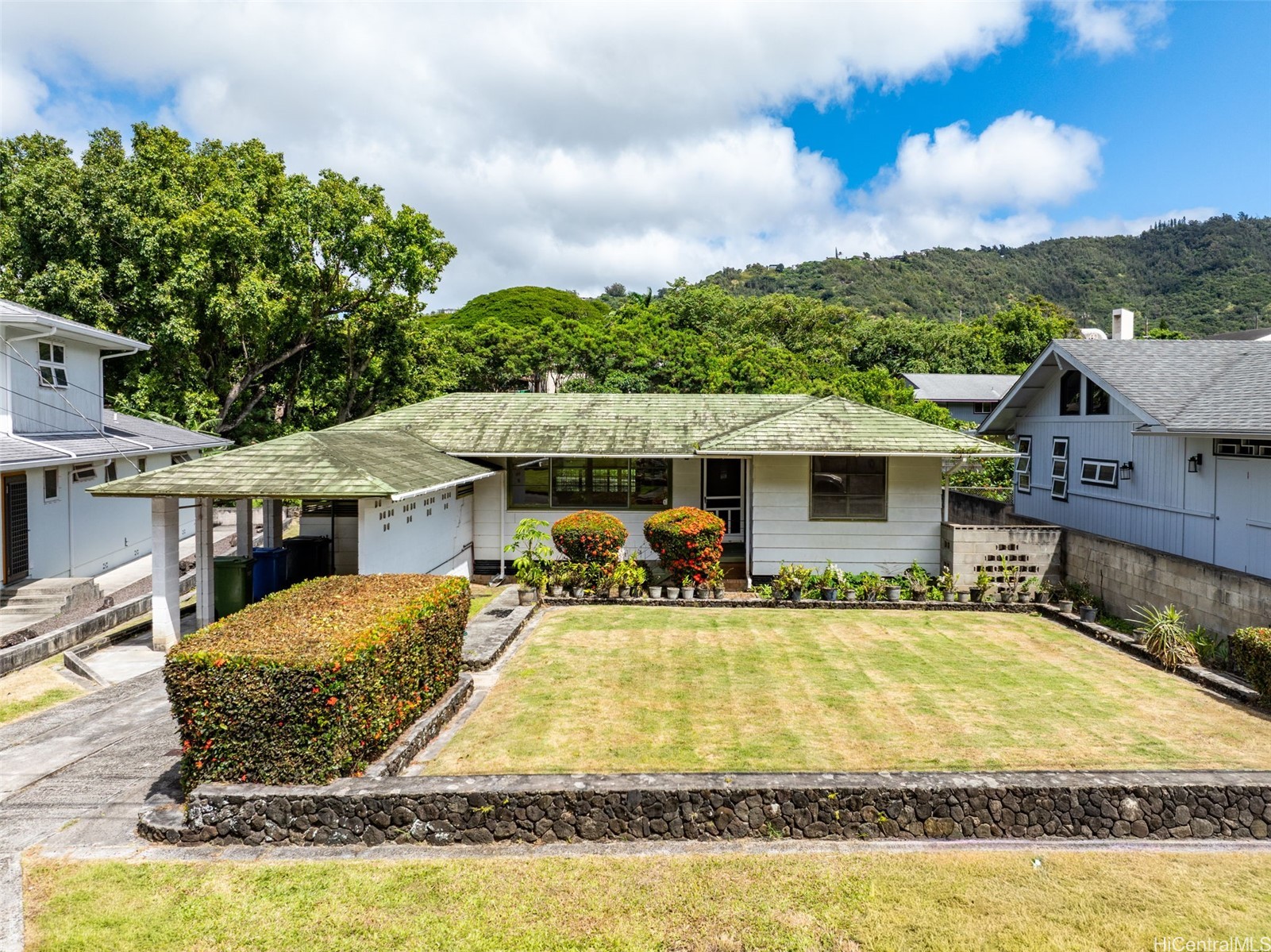 2542 Klebahn Place Property Photo 1