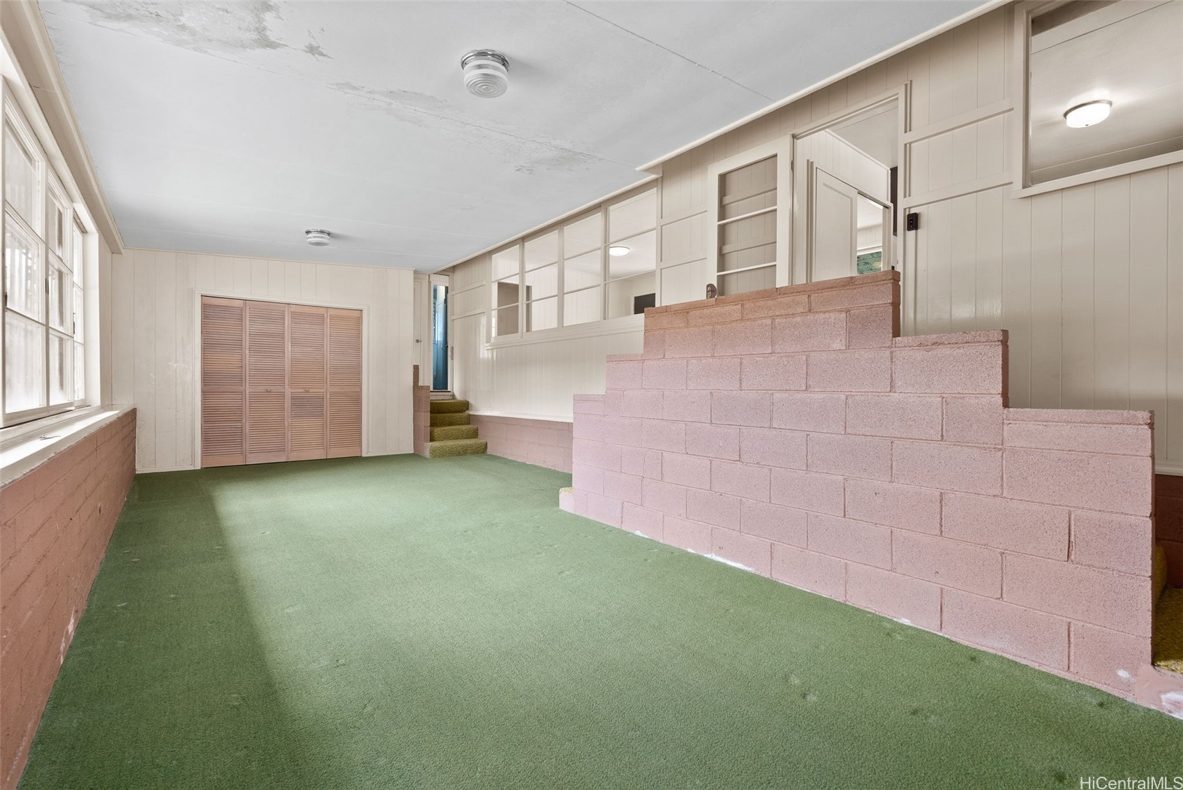 2542 Klebahn Place Property Photo 20