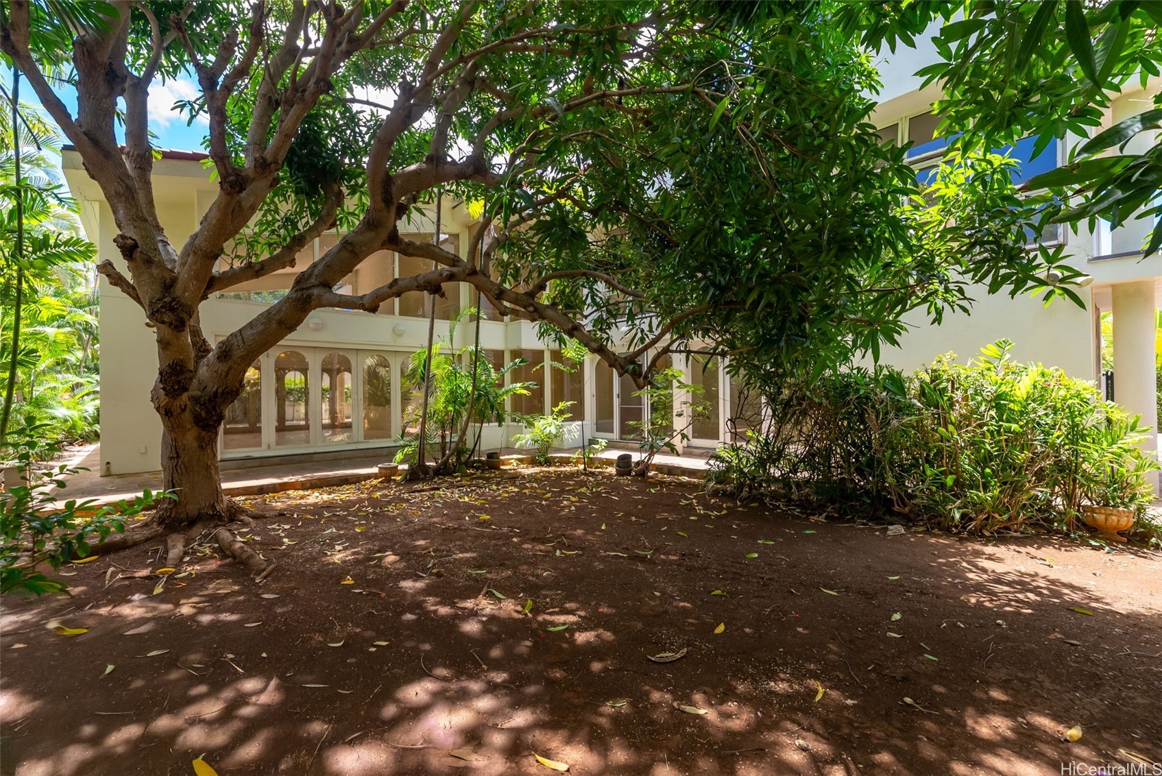 1060 Koloa Street Property Photo 24