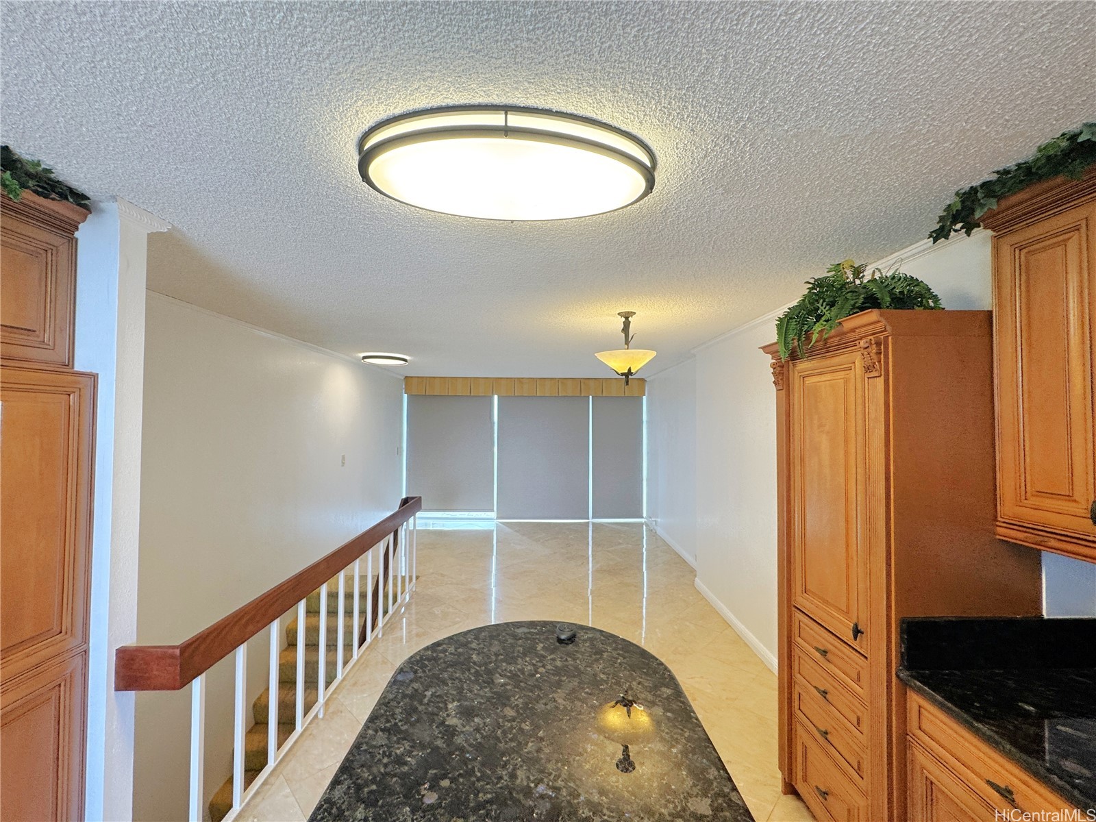 555 University Avenue 3103 Property Photo 6