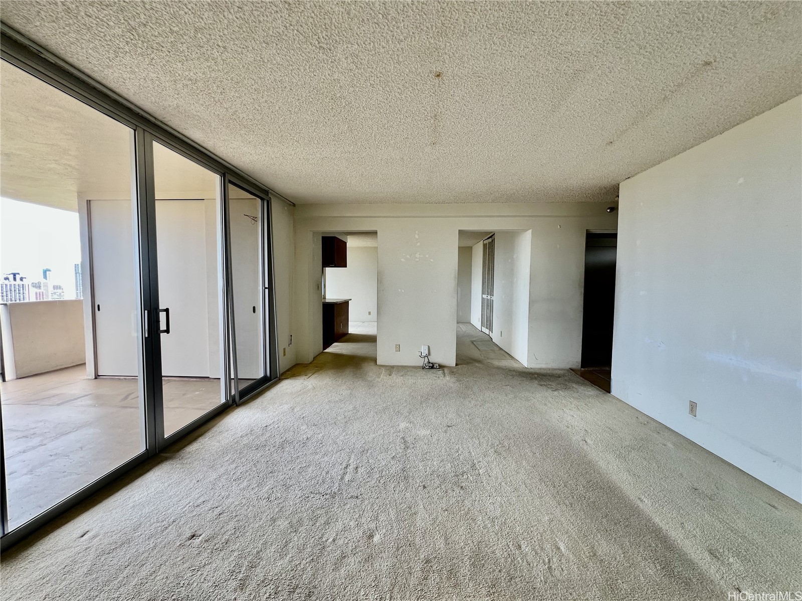 2916 Date Street 25l Property Photo 17