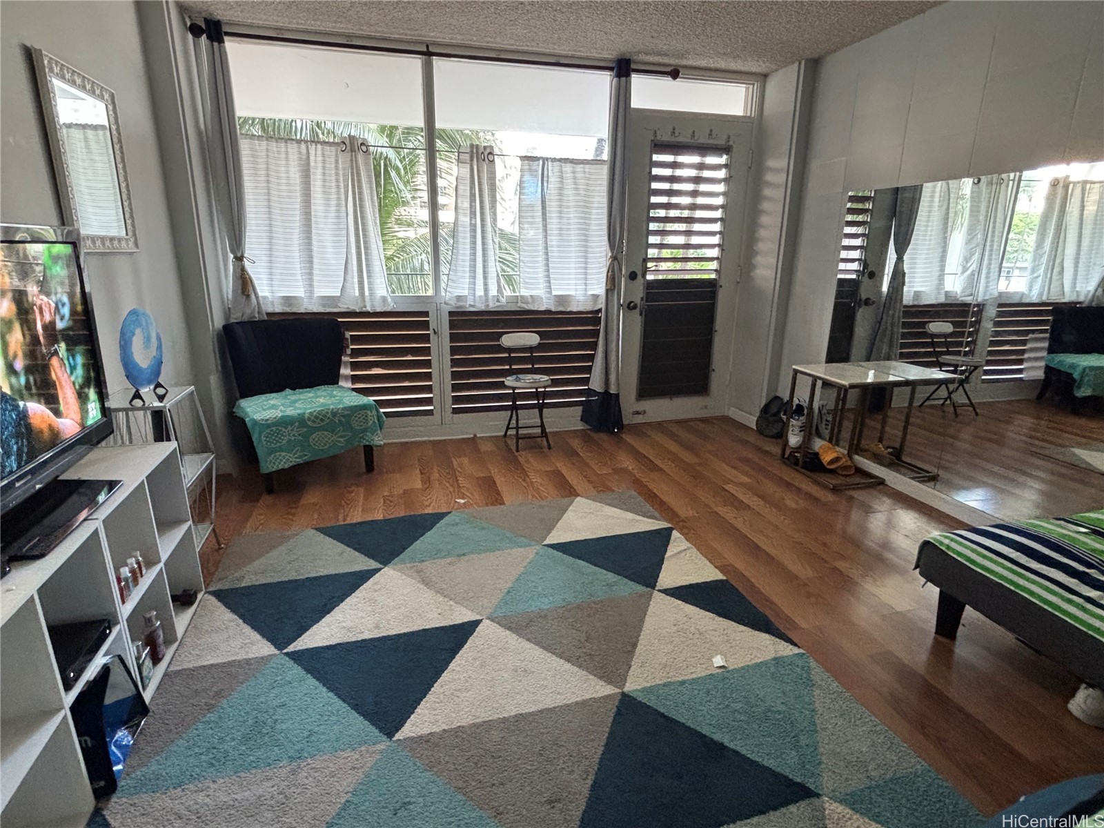1720 Ala Moana Boulevard 304a Property Photo 1