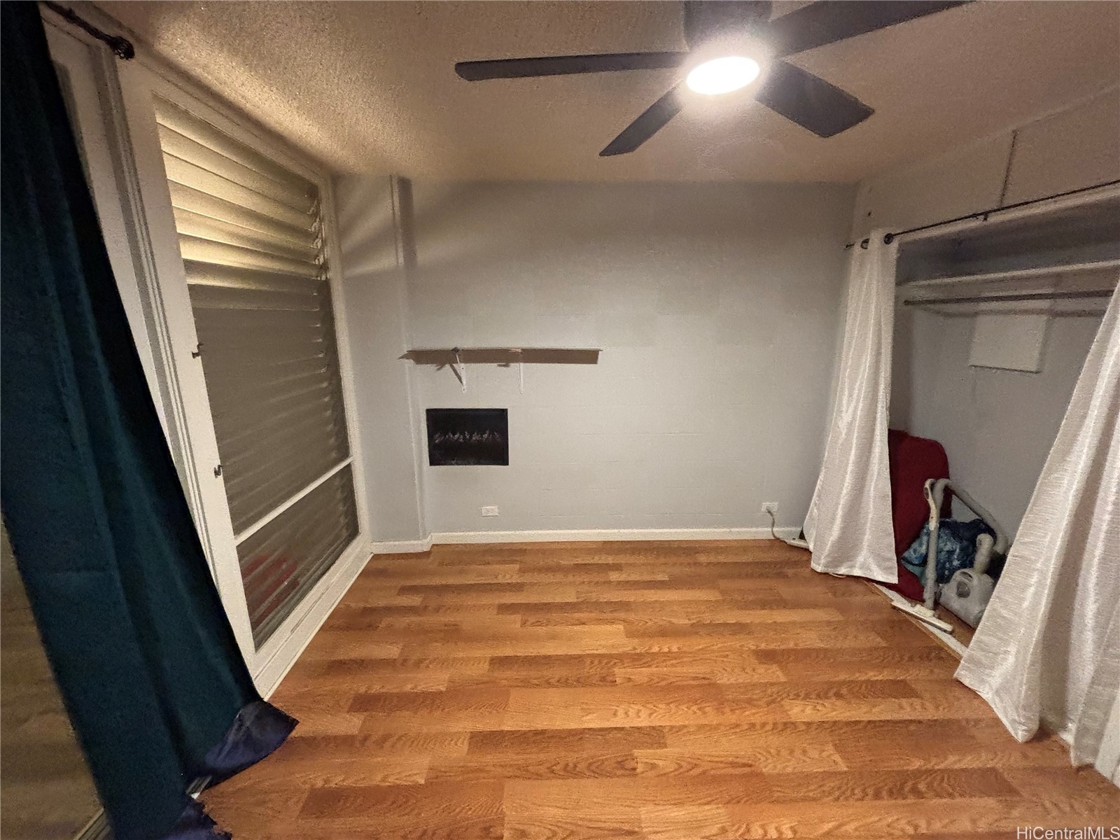 1720 Ala Moana Boulevard 304a Property Photo 5