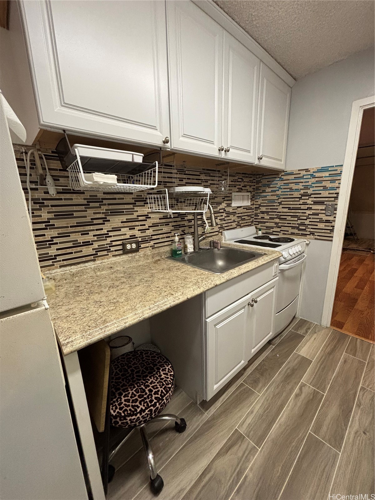1720 Ala Moana Boulevard 304a Property Photo 12
