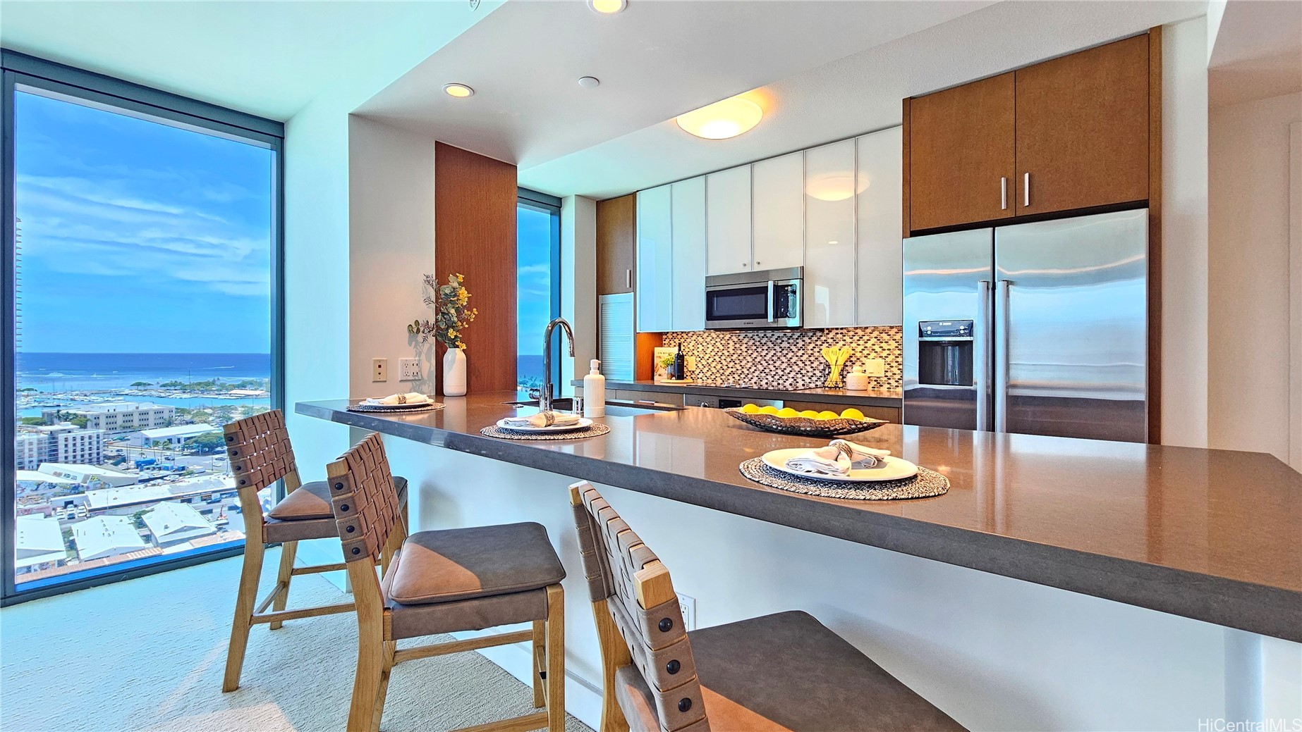 600 Ala Moana Boulevard 2109 Property Photo 3