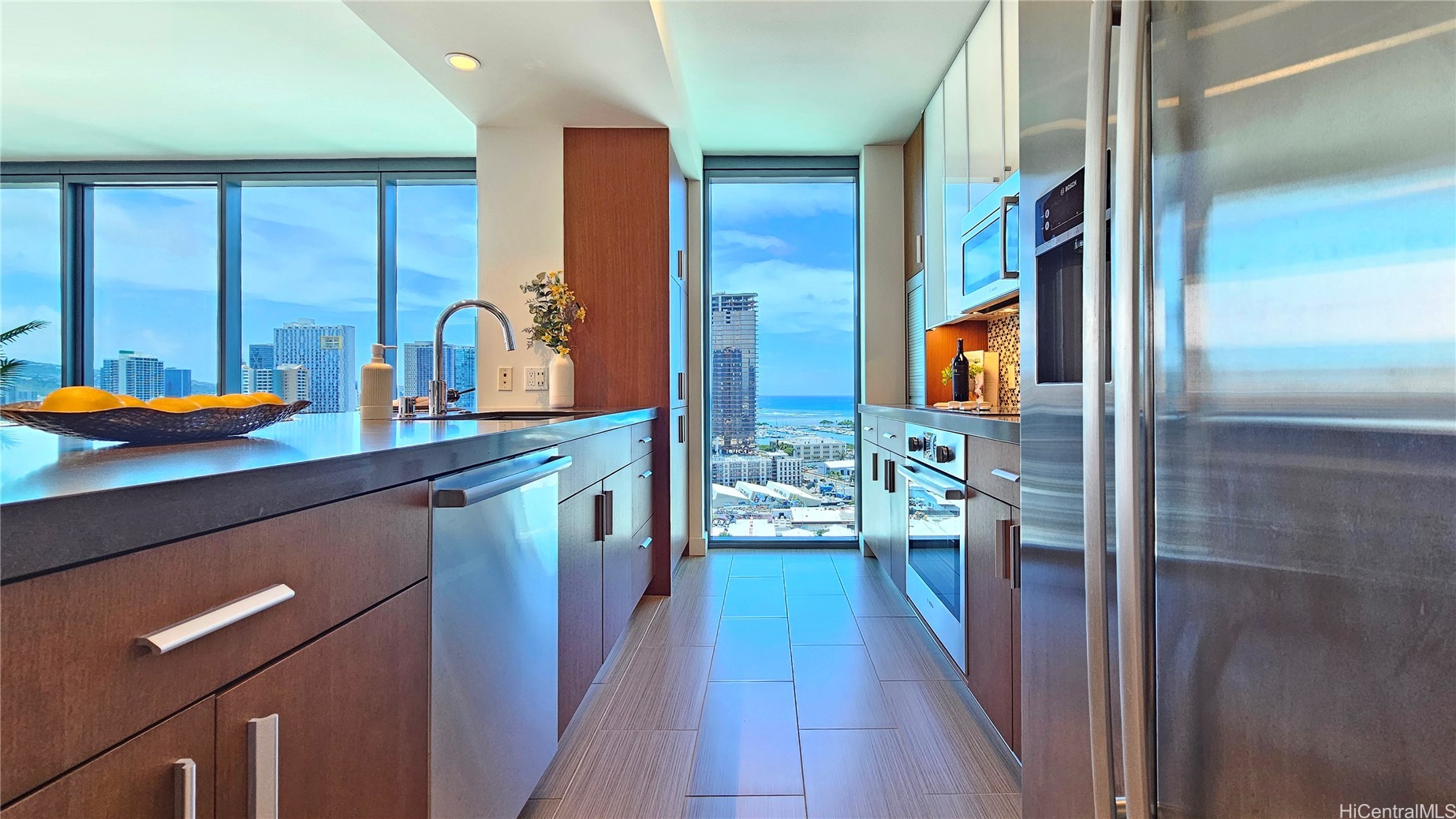 600 Ala Moana Boulevard 2109 Property Photo 4