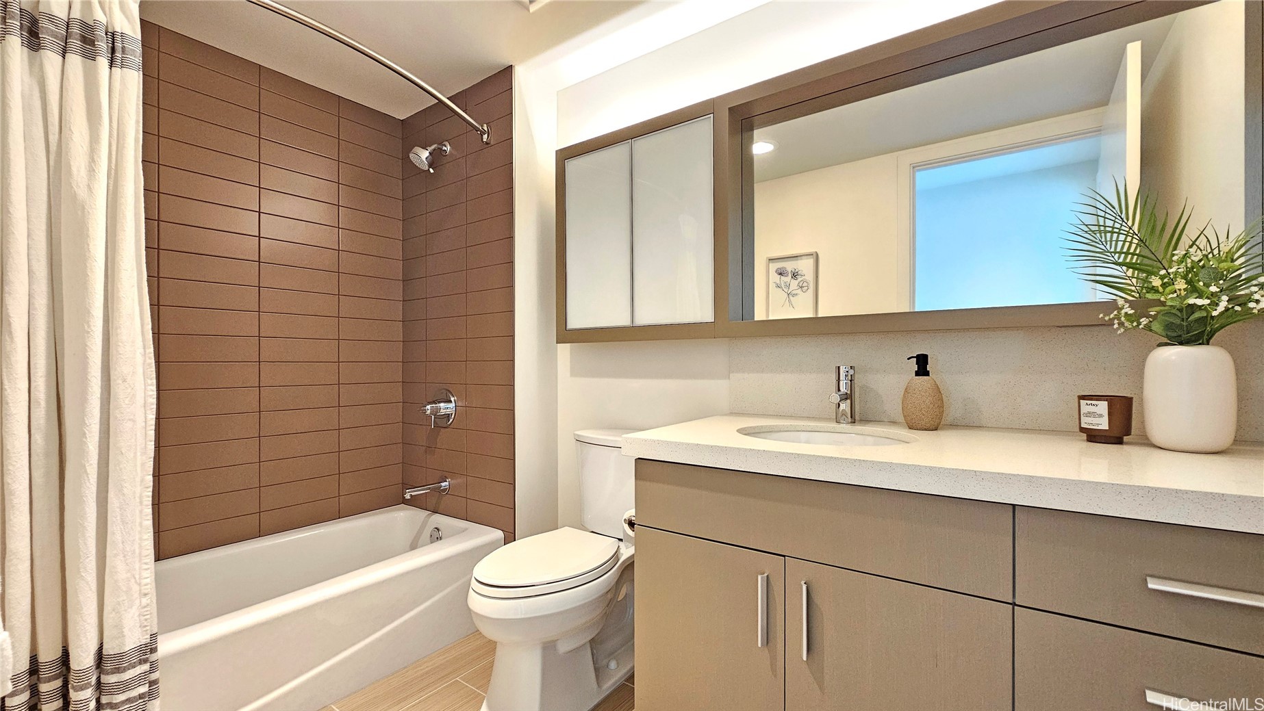 600 Ala Moana Boulevard 2109 Property Photo 11