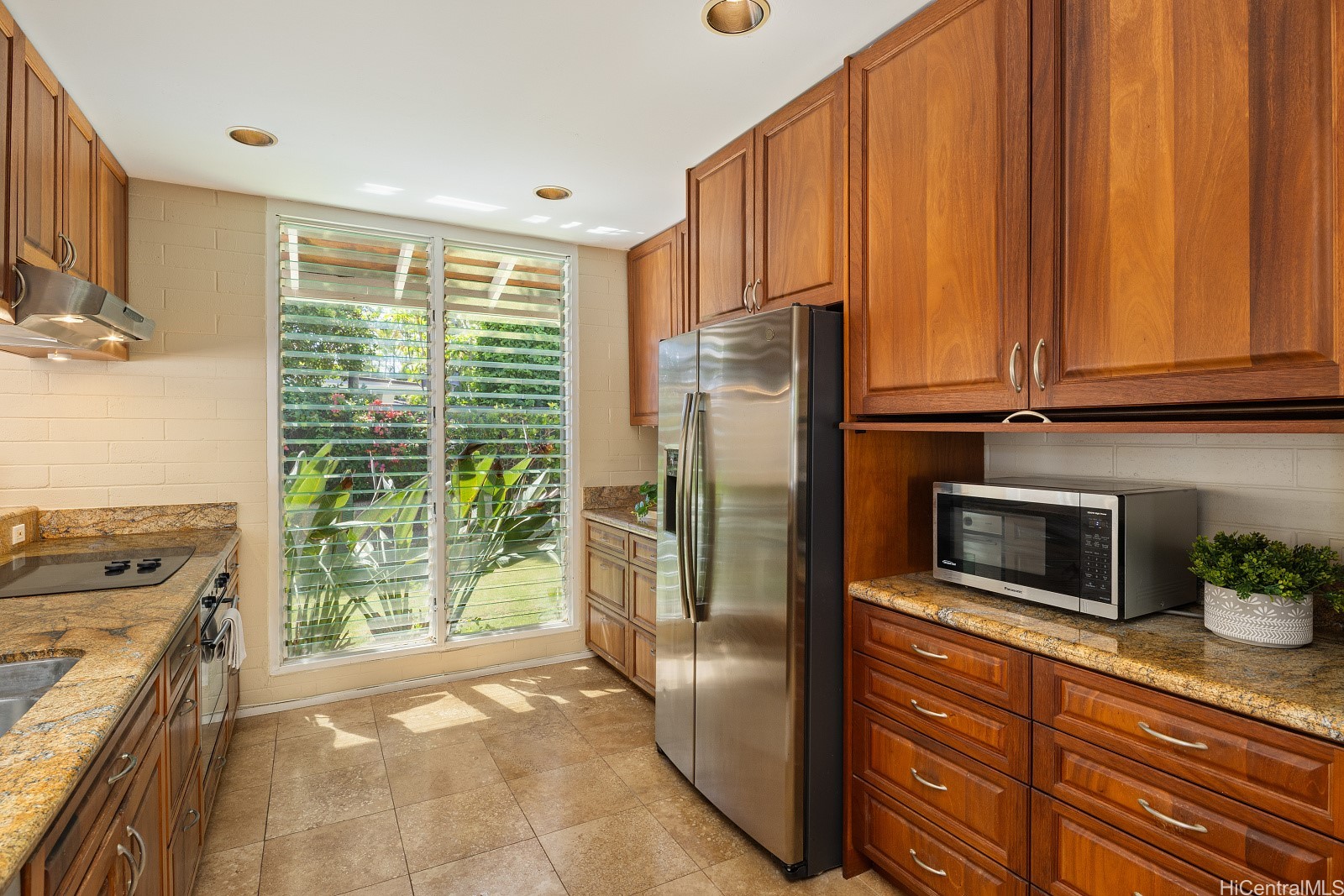 117 Kailuana Place Property Photo 8
