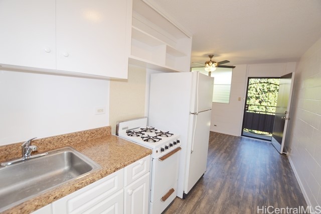 1837 Young Street E Property Photo 1