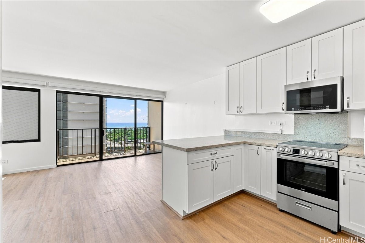 2140 Kuhio Avenue 1603 Property Photo 1