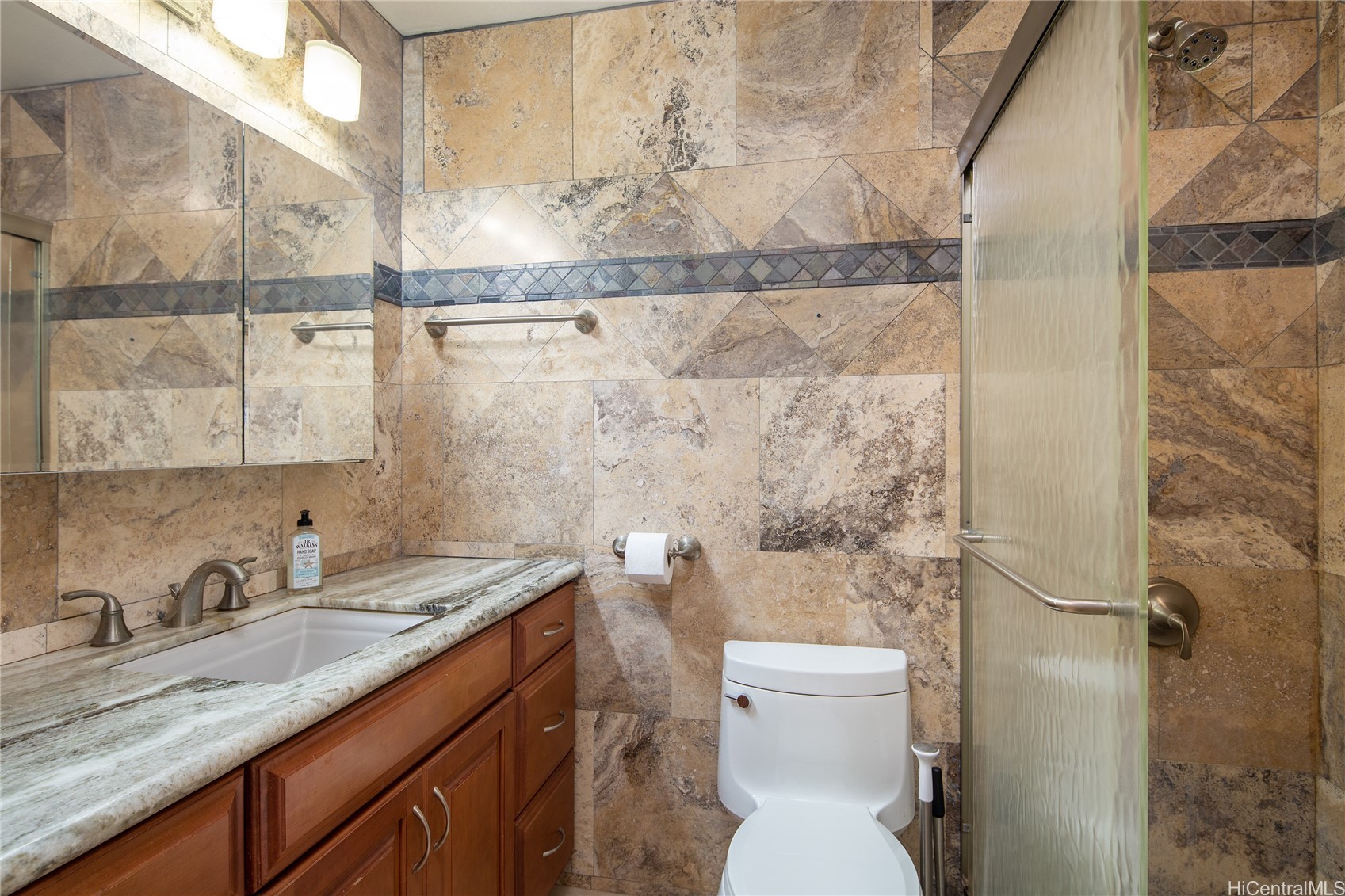 1015 Aoloa Place 204 Property Photo 15