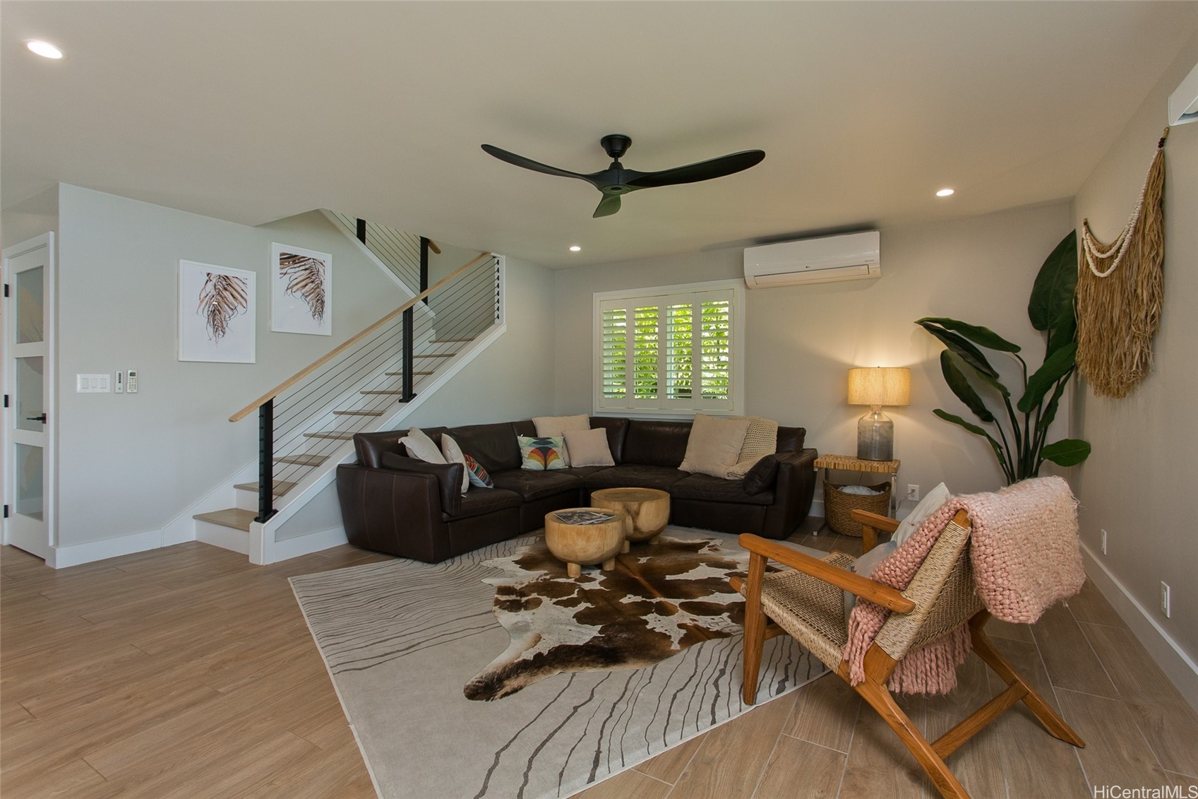 445 Keolu Drive Property Photo 4