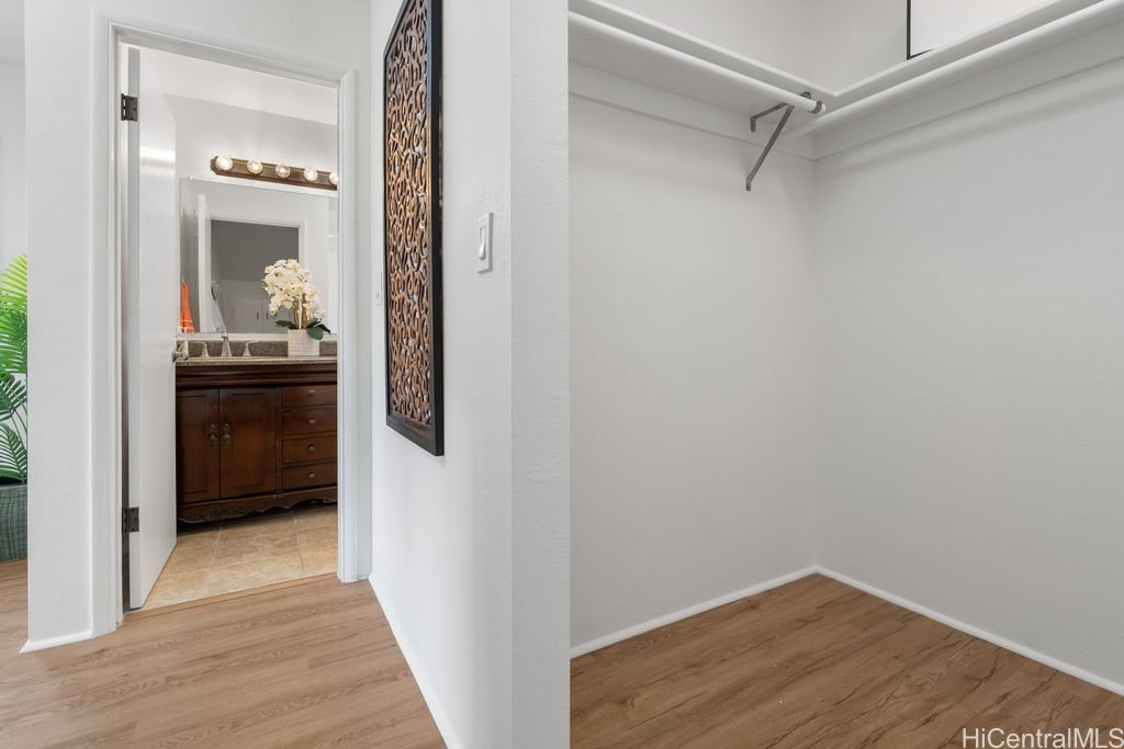 1330 Kuuna Place Property Photo 13