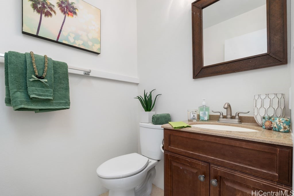 1330 Kuuna Place Property Photo 14