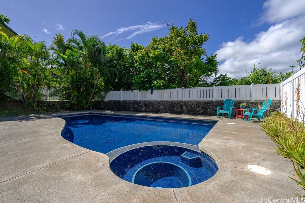 1330 Kuuna Place Property Photo 20