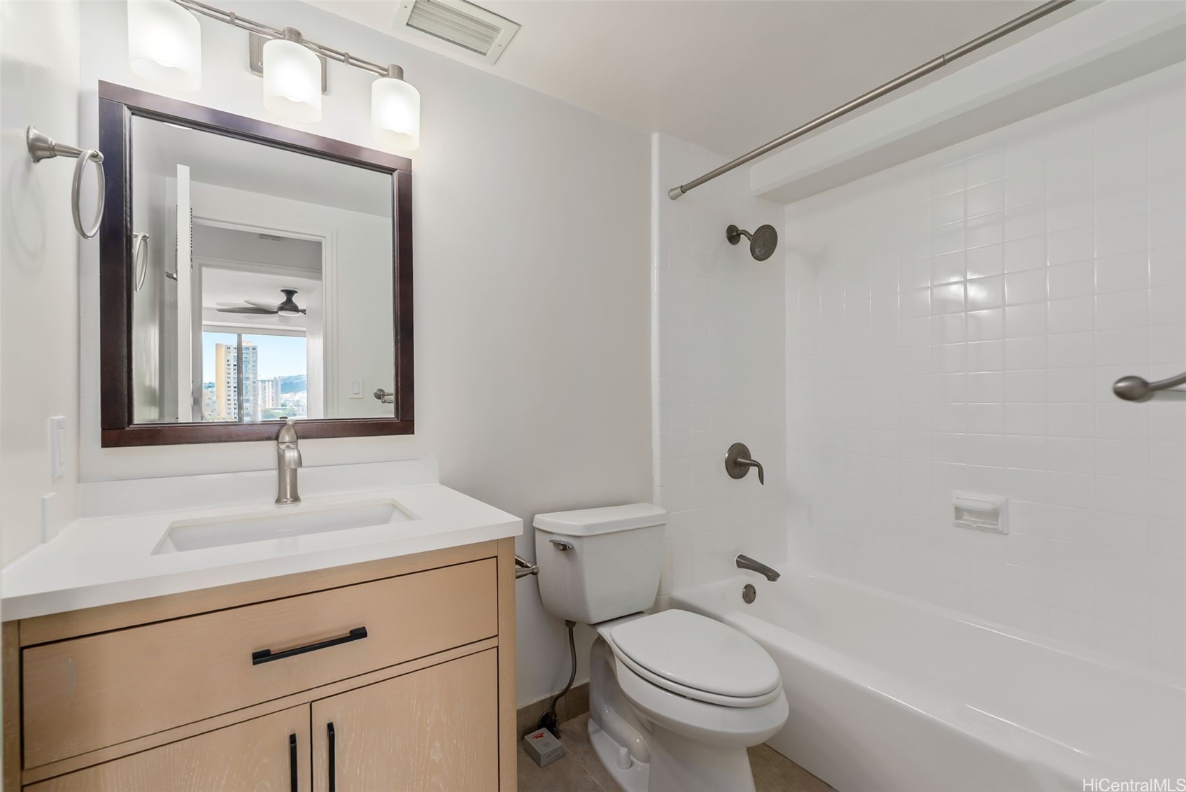 2333 Kapiolani Boulevard 604 Property Photo 14