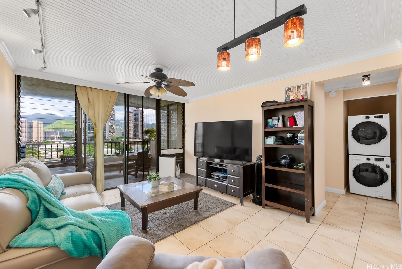 2121 Ala Wai Boulevard 1001 Property Photo 5