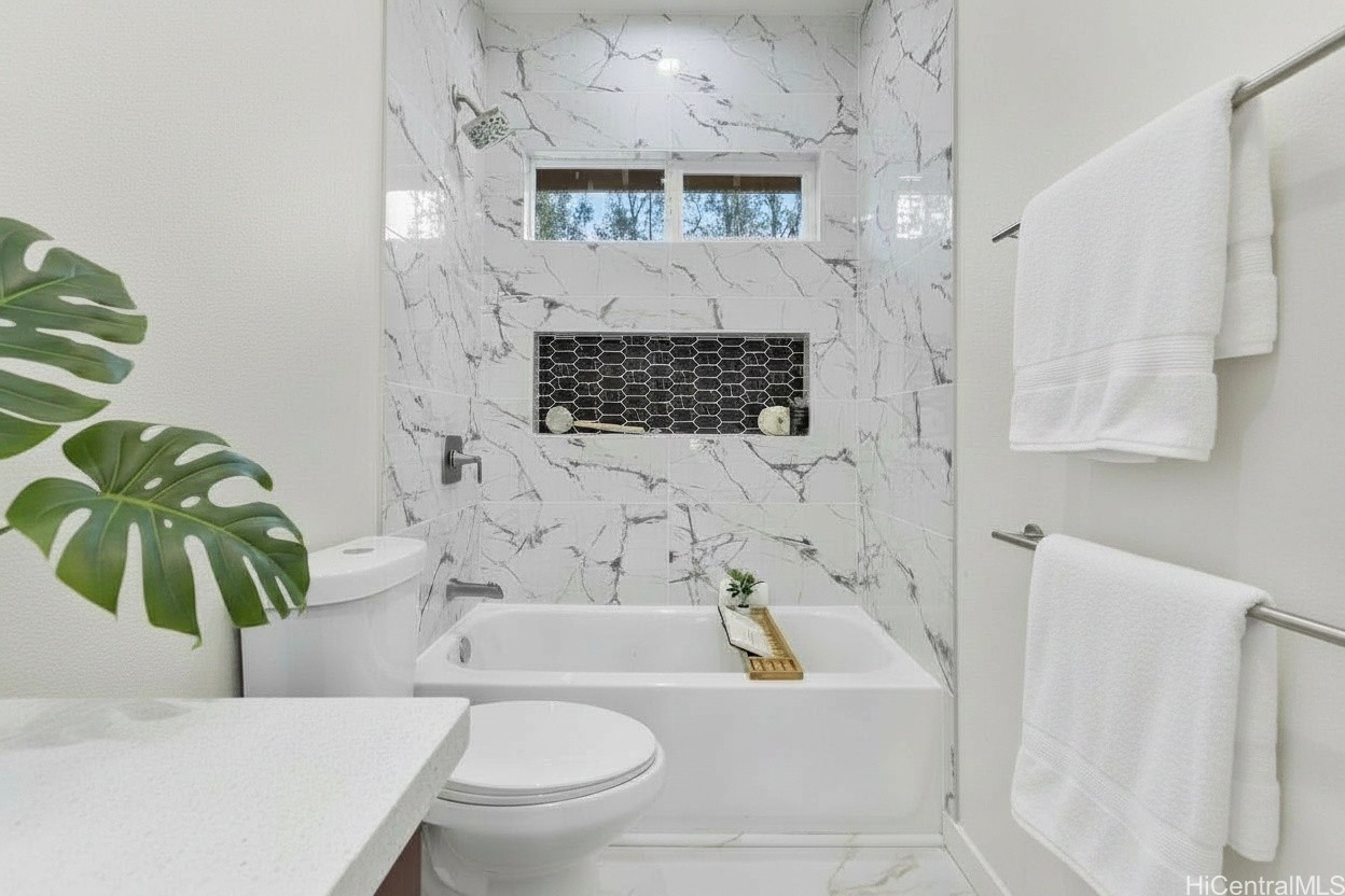 16-2111 Plumeria Drive Property Photo 13