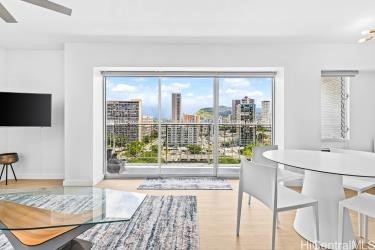 2115 Ala Wai Boulevard Ph4 Property Photo 9