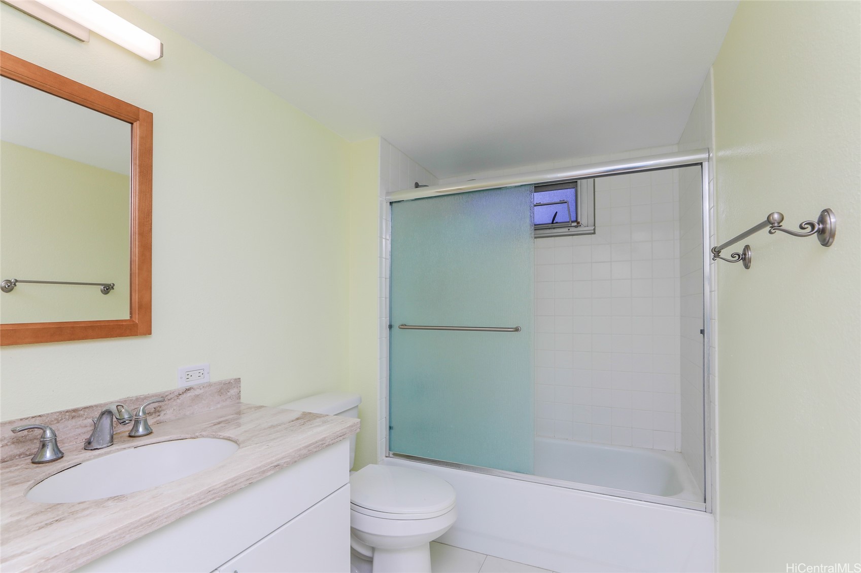 202615773 Property Photo 9