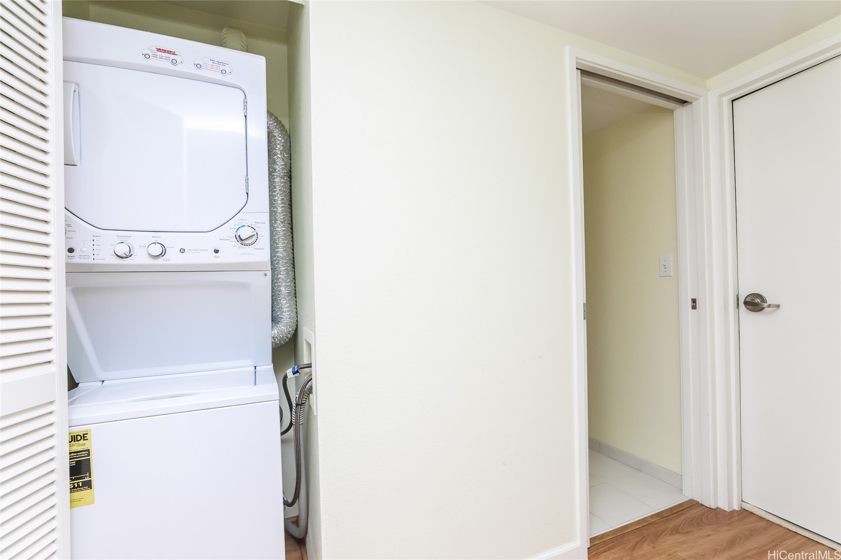 202615773 Property Photo 10