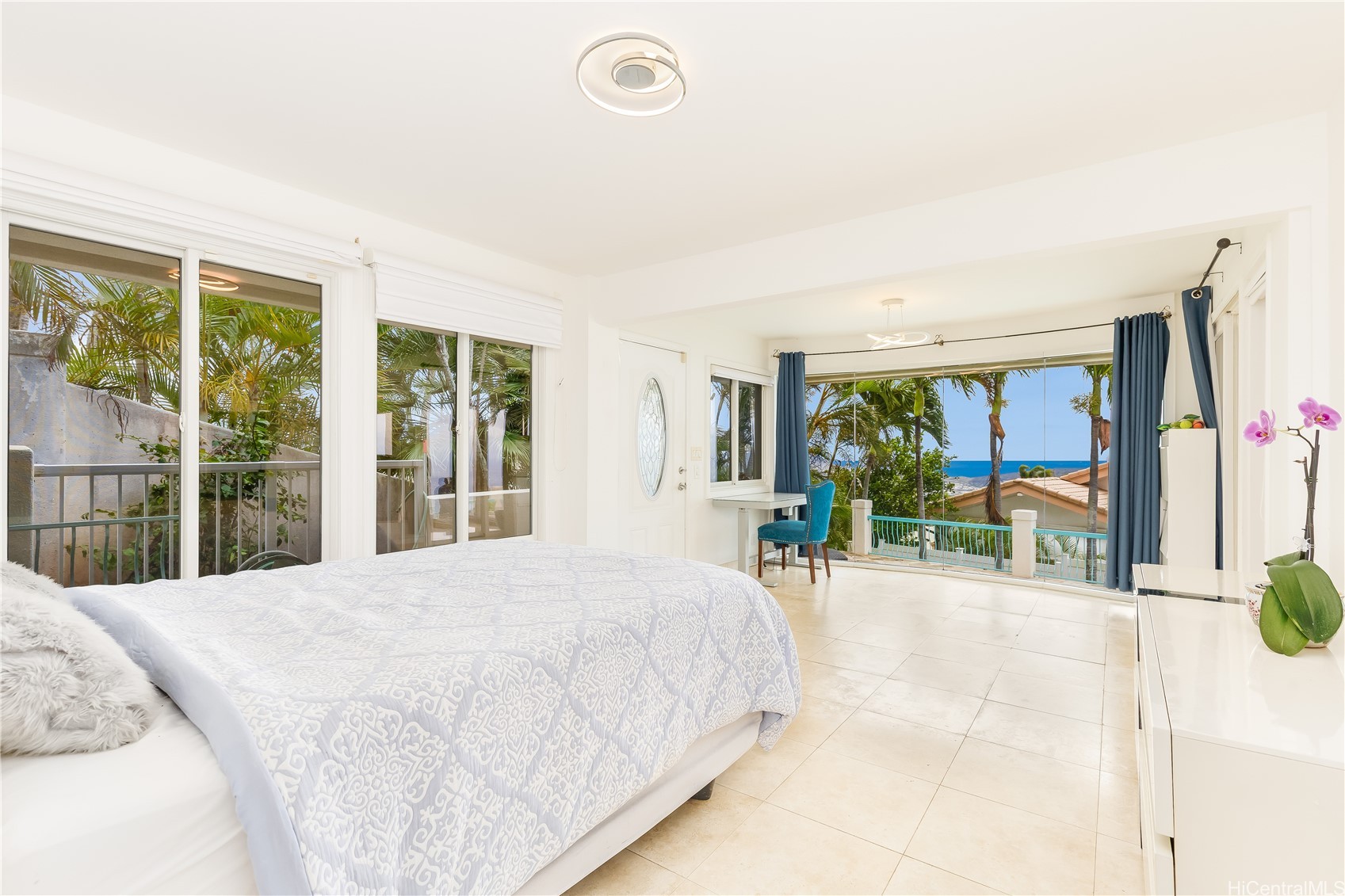869 Ikena Circle Property Photo 10