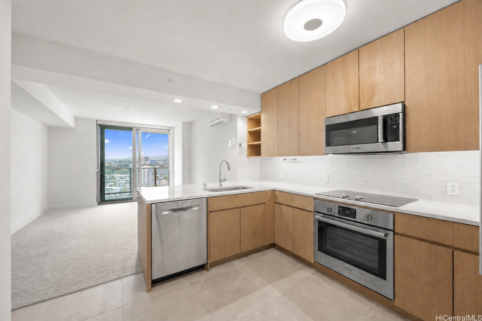 202615779 Property Photo 1