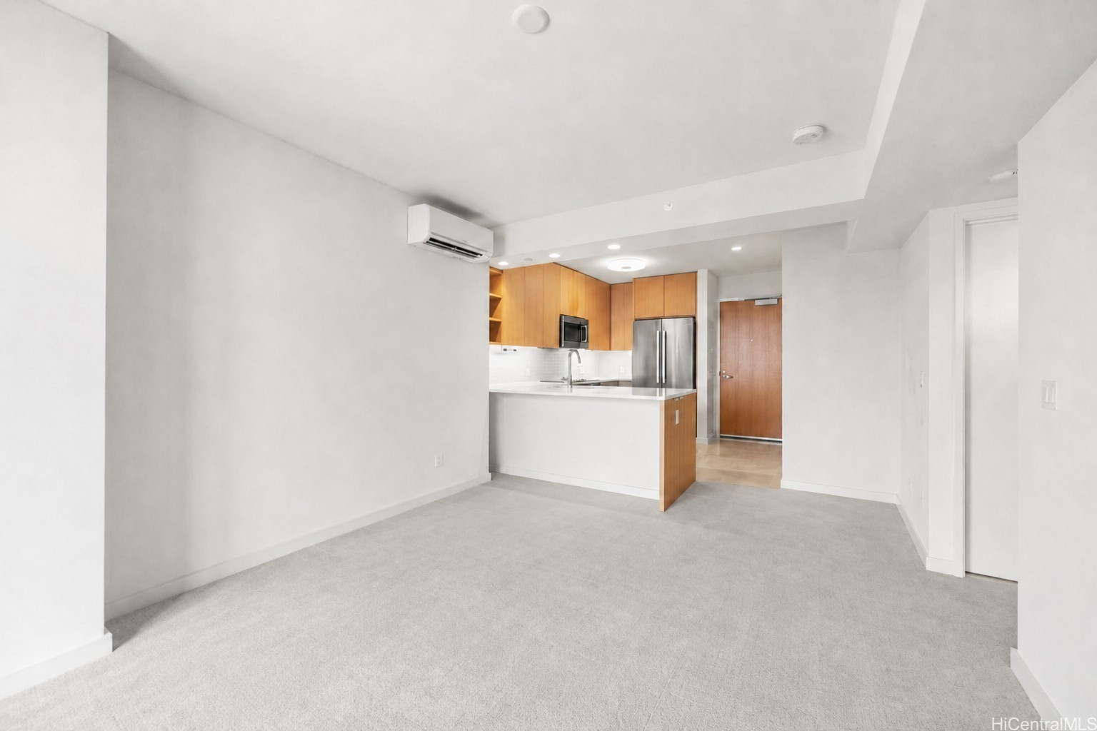 202615779 Property Photo 5