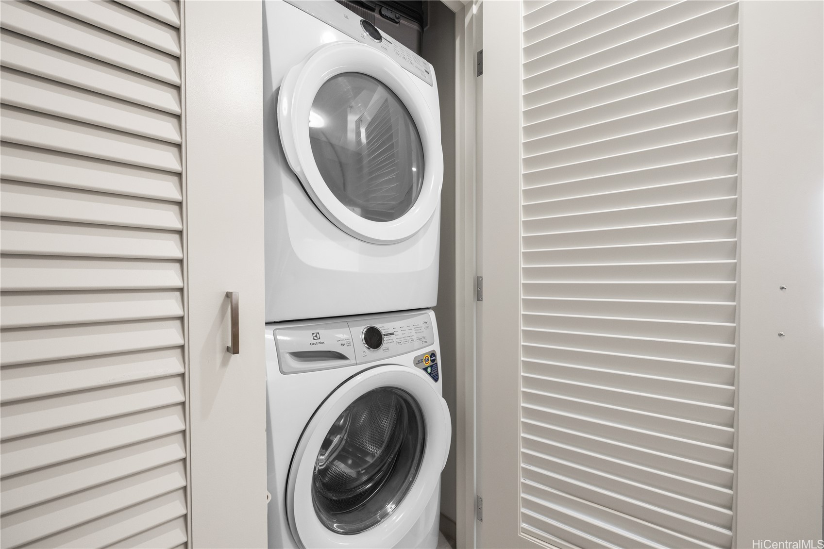 202615779 Property Photo 15