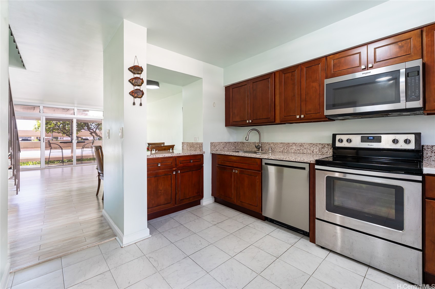 500 University Avenue 320 Property Photo 1