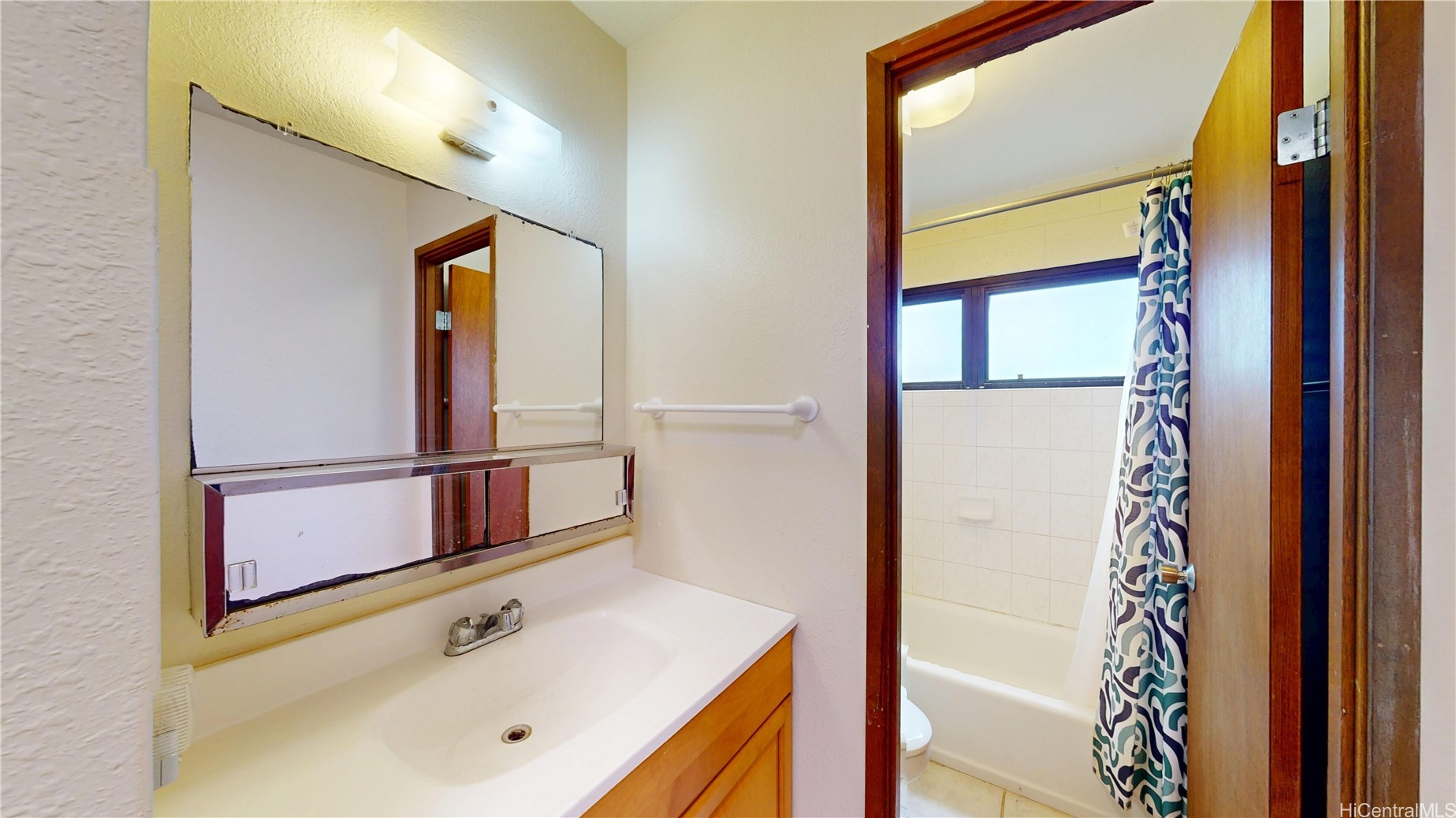 663 Kalaau Place Property Photo 12