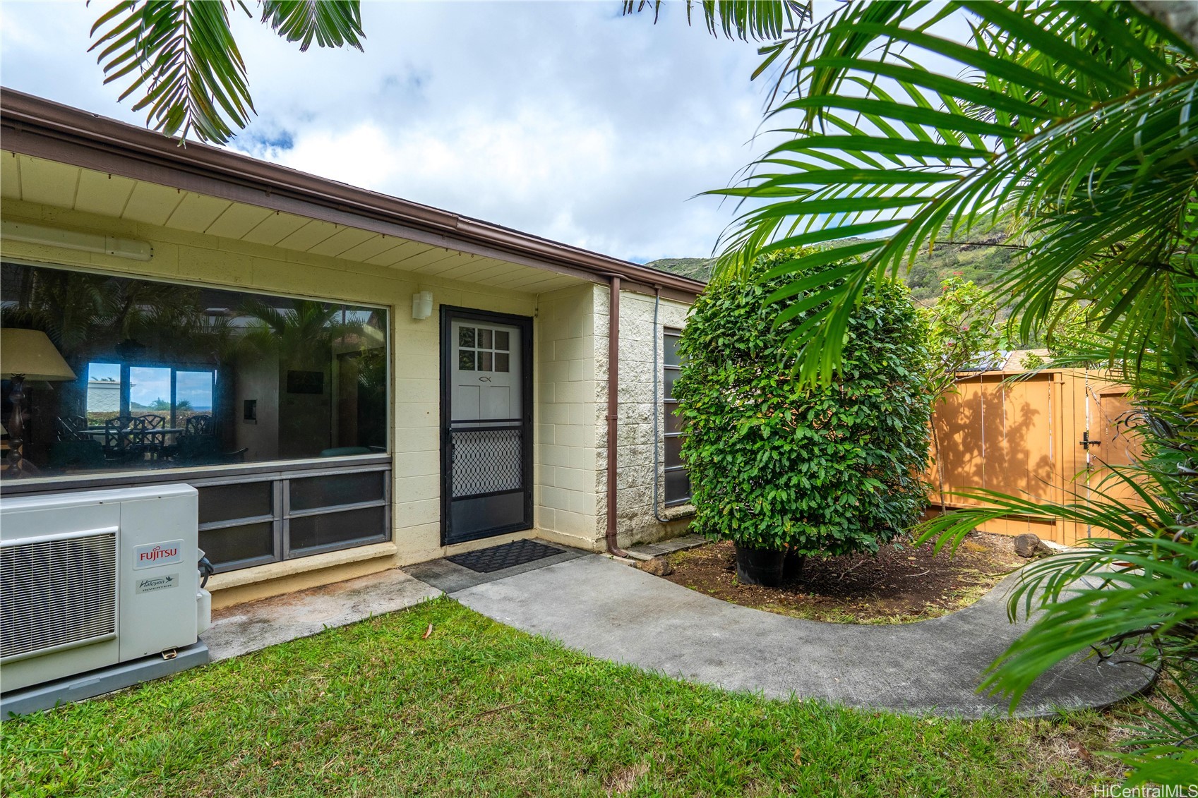 663 Kalaau Place Property Photo 18
