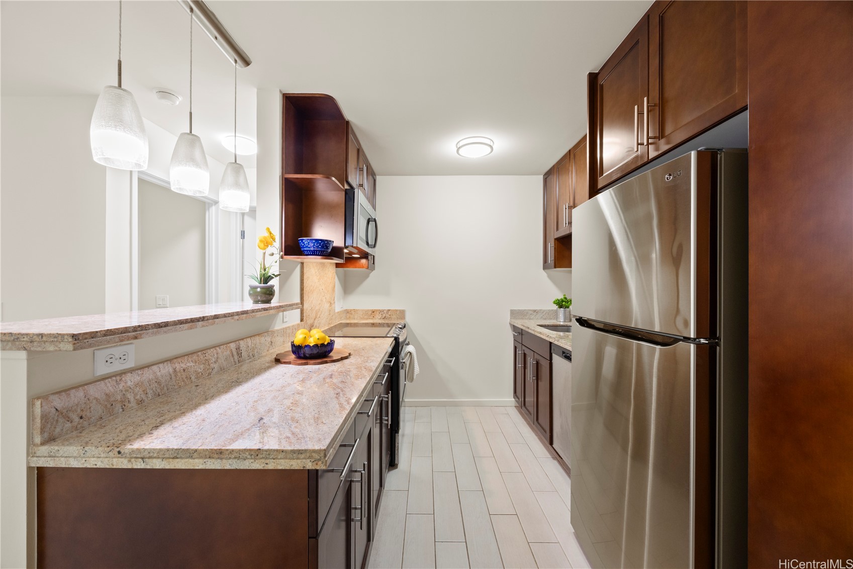 1810 Kaioo Drive B307 Property Photo 9