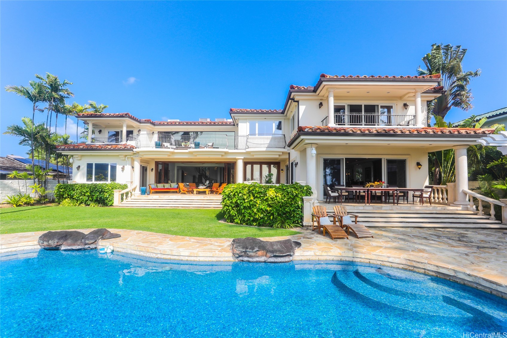 202615821 Property Photo 1