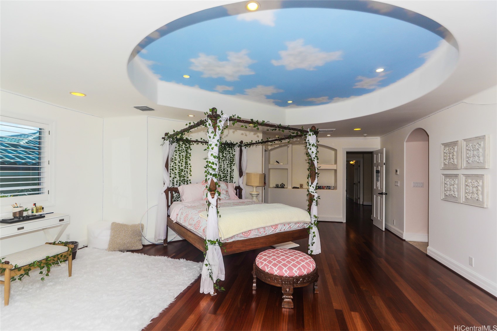 202615821 Property Photo 15