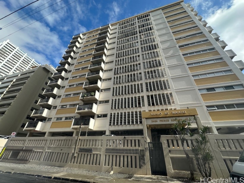 2465 Kuhio Avenue 304 Property Photo 21